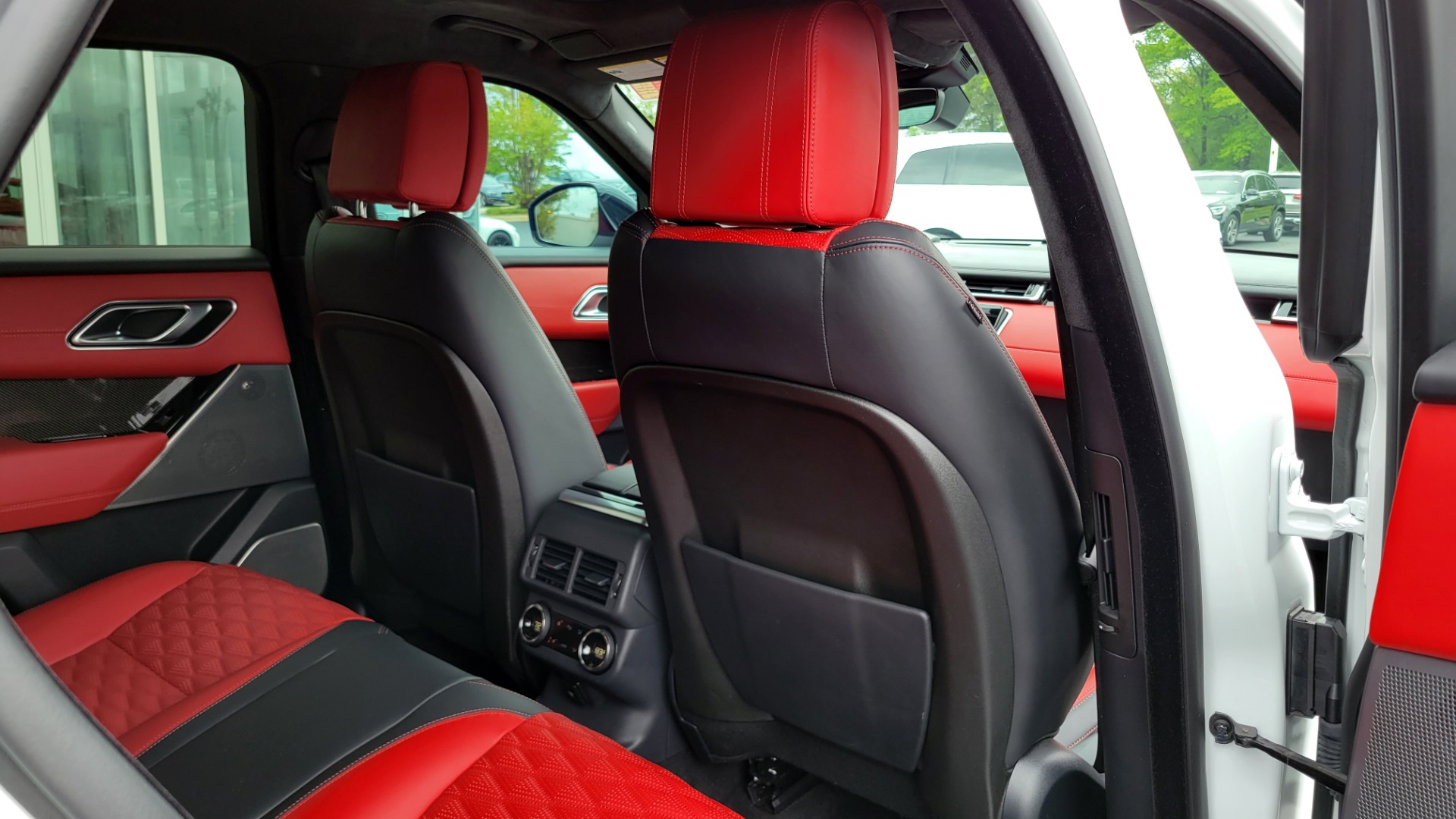 Used 2020 Land Rover Range Rover Velar SVAutobiography Dynamic Edition for sale $90,995 at Formula Imports in Charlotte NC 28227 70