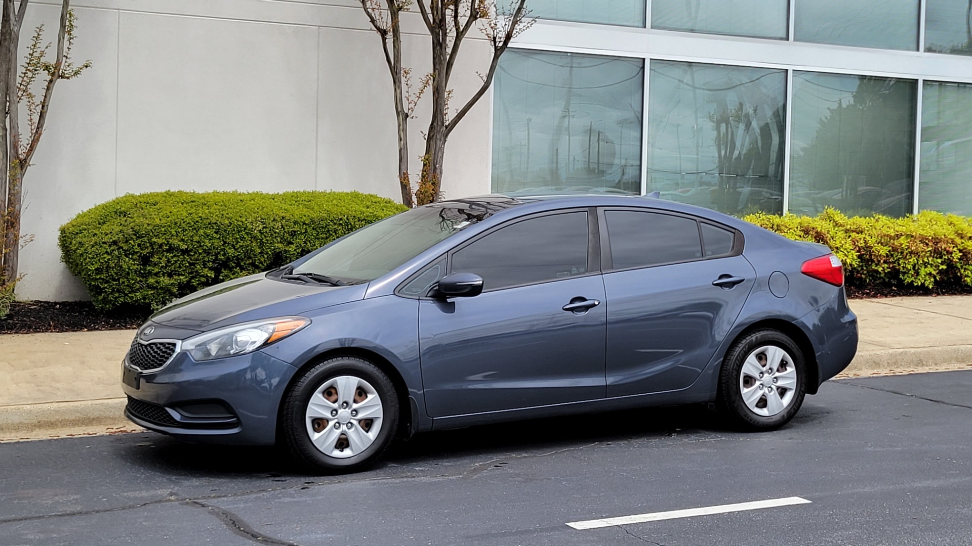 Used 2016 Kia Forte LX for sale Sold at Formula Imports in Charlotte NC 28227 1