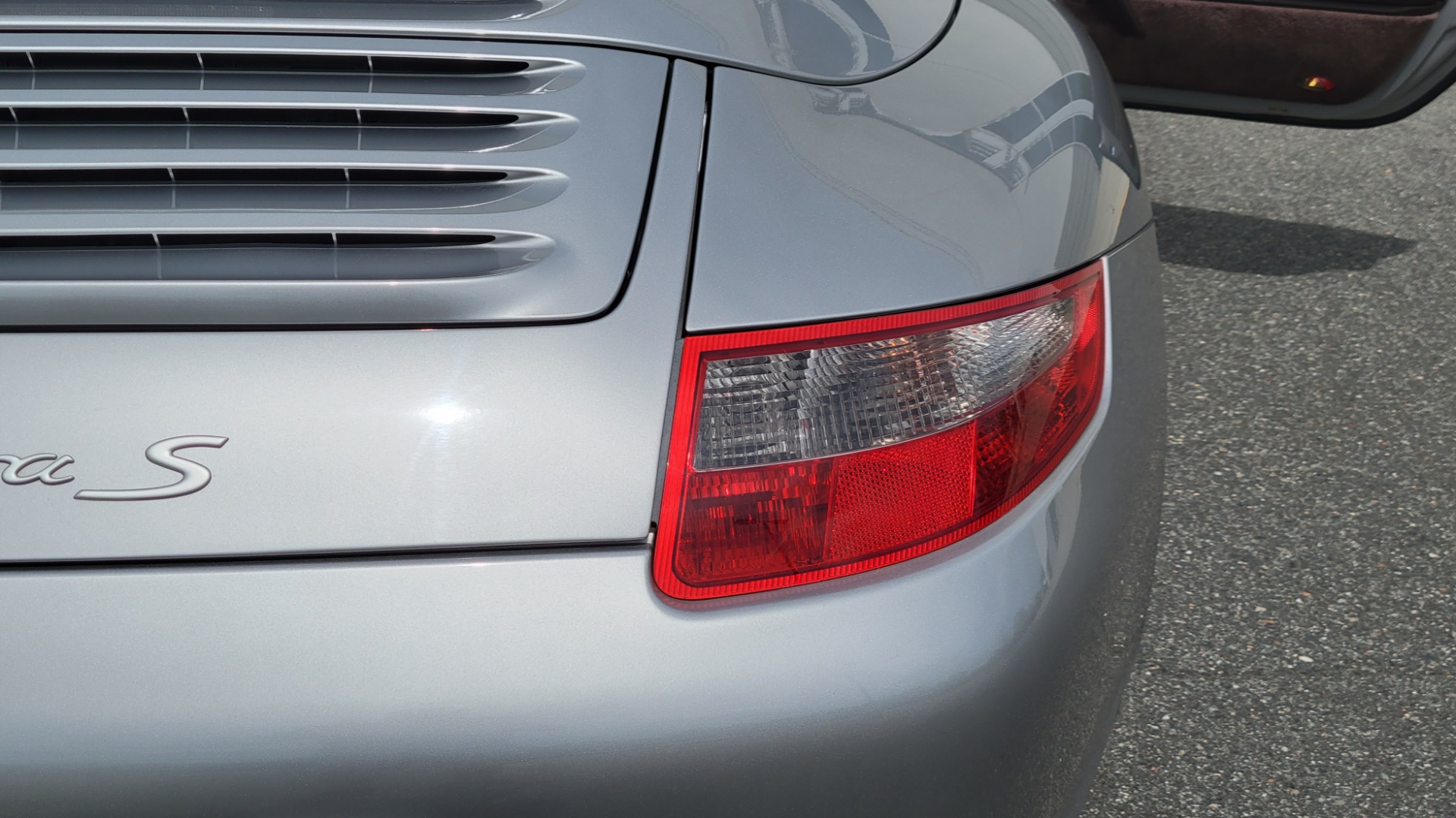 Used 2006 Porsche 911 CARRERA S CABRIOLET / SPORT CHRONO / BOSE / SPORT SEATS / SPORT SHIFTER for sale Sold at Formula Imports in Charlotte NC 28227 76