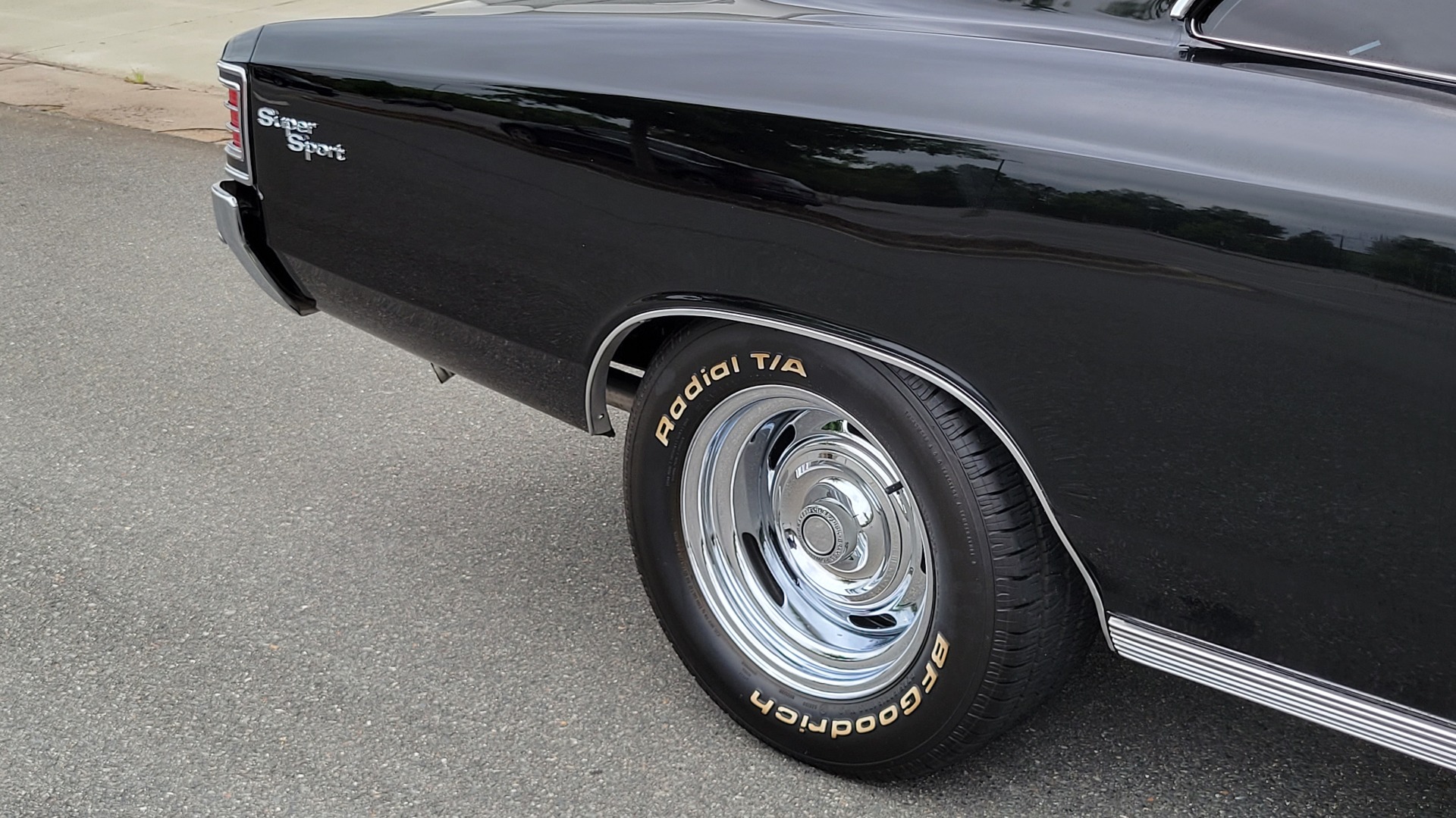 Used 1967 Chevrolet CHEVELLE SS 396 / HARD-TOP / 4-SPEED / ICE COLD AIR / PWR STEERING / RESTORED for sale $59,999 at Formula Imports in Charlotte NC 28227 18