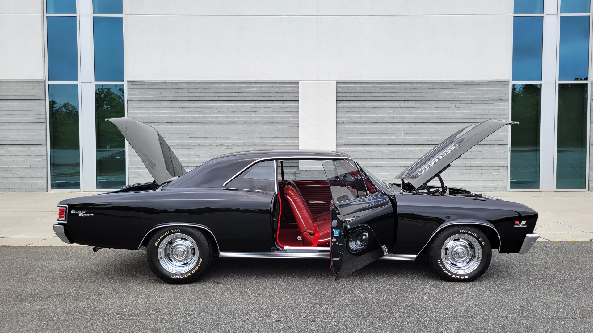 Used 1967 Chevrolet CHEVELLE SS 396 / HARD-TOP / 4-SPEED / ICE COLD AIR / PWR STEERING / RESTORED for sale $59,999 at Formula Imports in Charlotte NC 28227 22