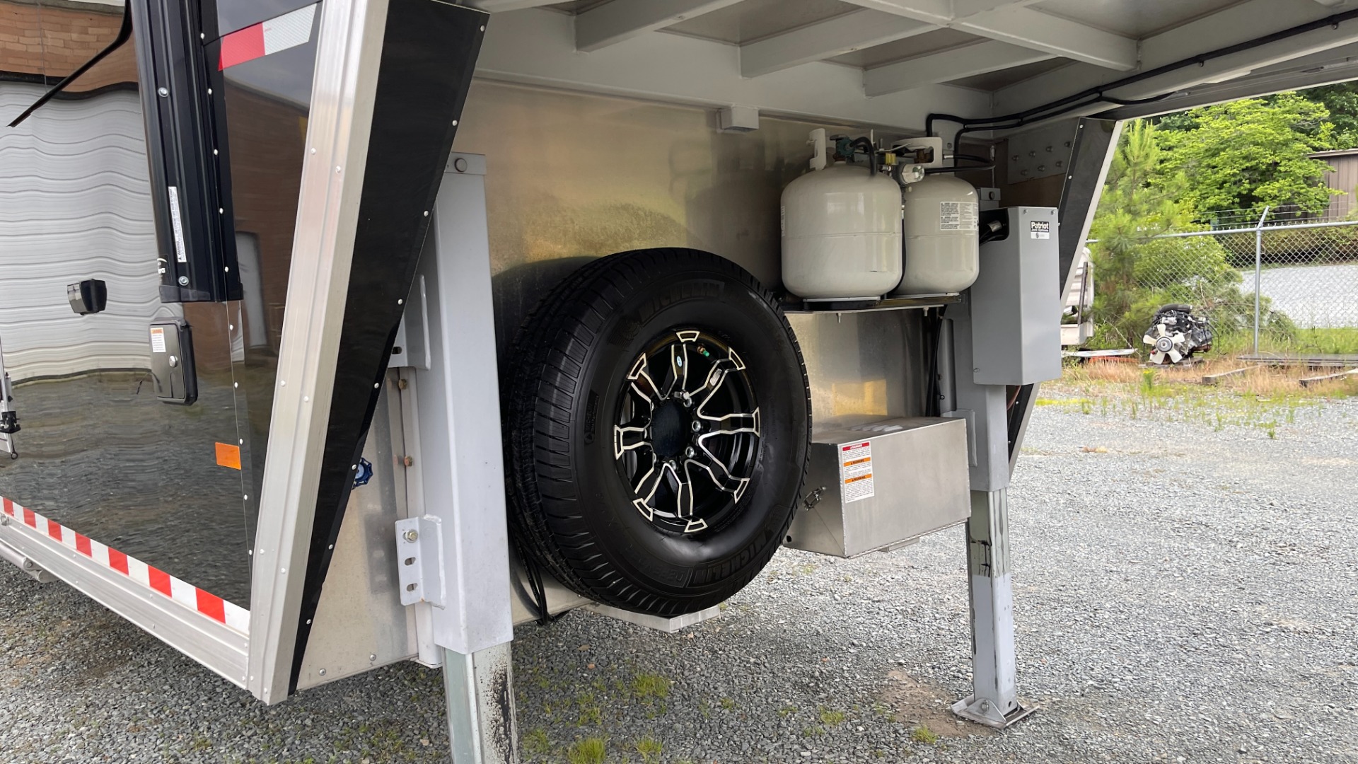 Used 2020 Sundowner 2986 SGM TOY HAULER 49FT / 29FT LIVING / 20FT FOR TOYS / TRIPLE-AXLE for sale $115,000 at Formula Imports in Charlotte NC 28227 39