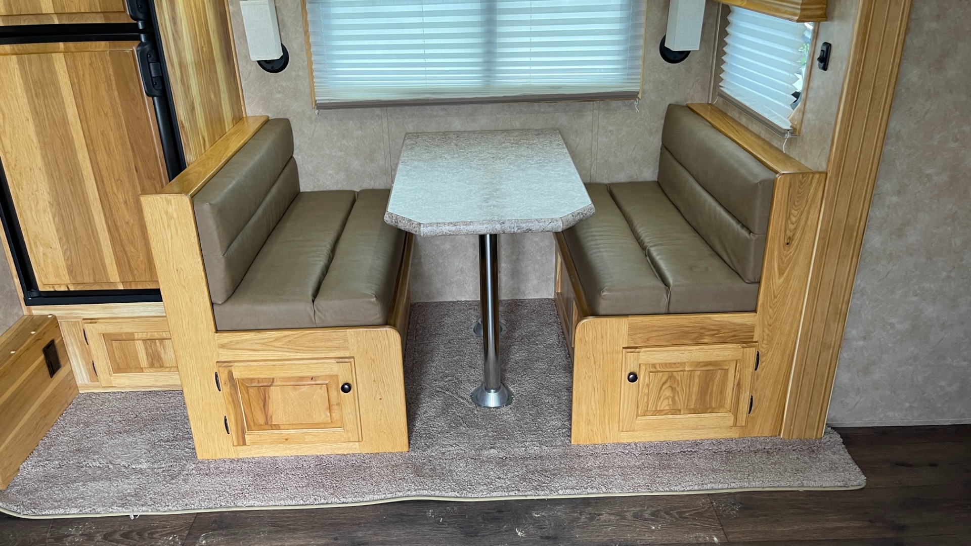Used 2020 Sundowner 2986 SGM TOY HAULER 49FT / 29FT LIVING / 20FT FOR TOYS / TRIPLE-AXLE for sale $115,000 at Formula Imports in Charlotte NC 28227 68