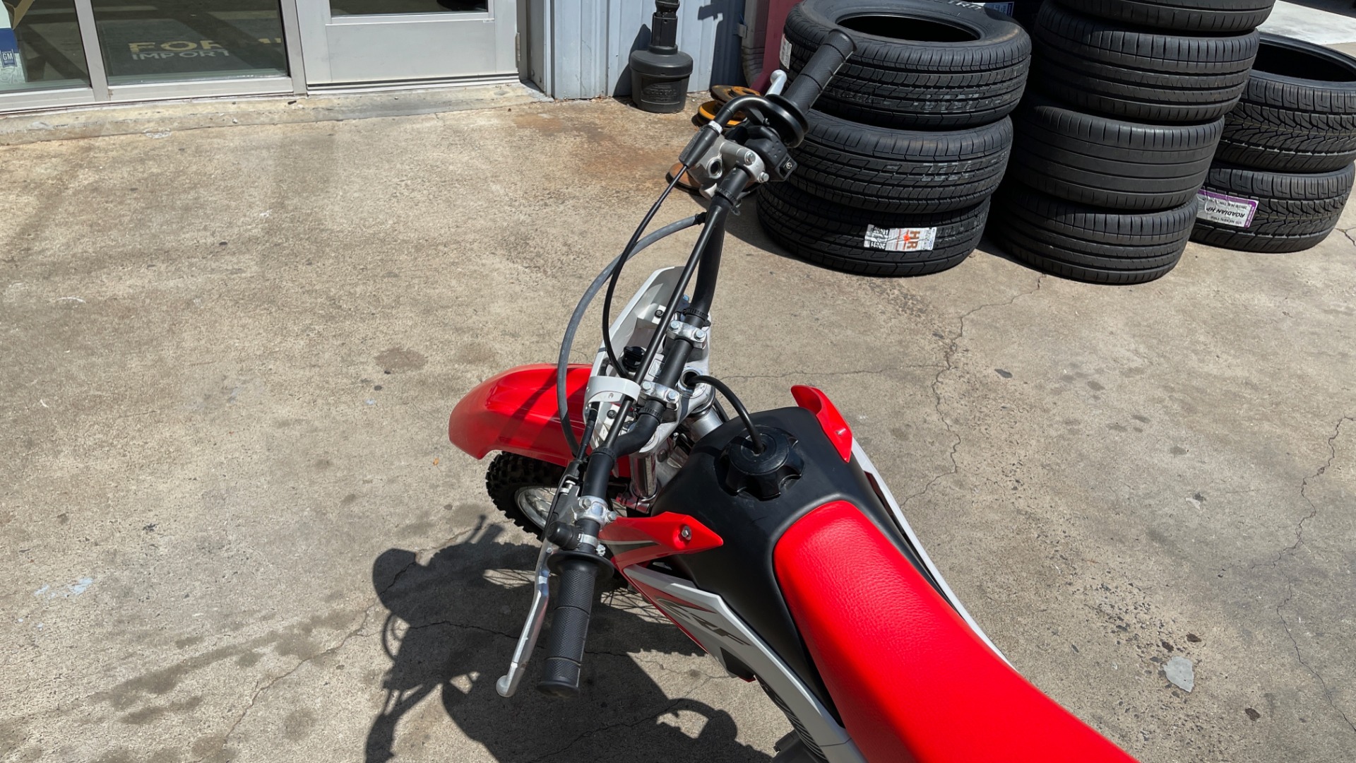 Used 2018 Honda CRF 125F DIRT BIKE / ELECTRIC START / LIKE NEW / GREAT FOR KIDS for sale $3,200 at Formula Imports in Charlotte NC 28227 8