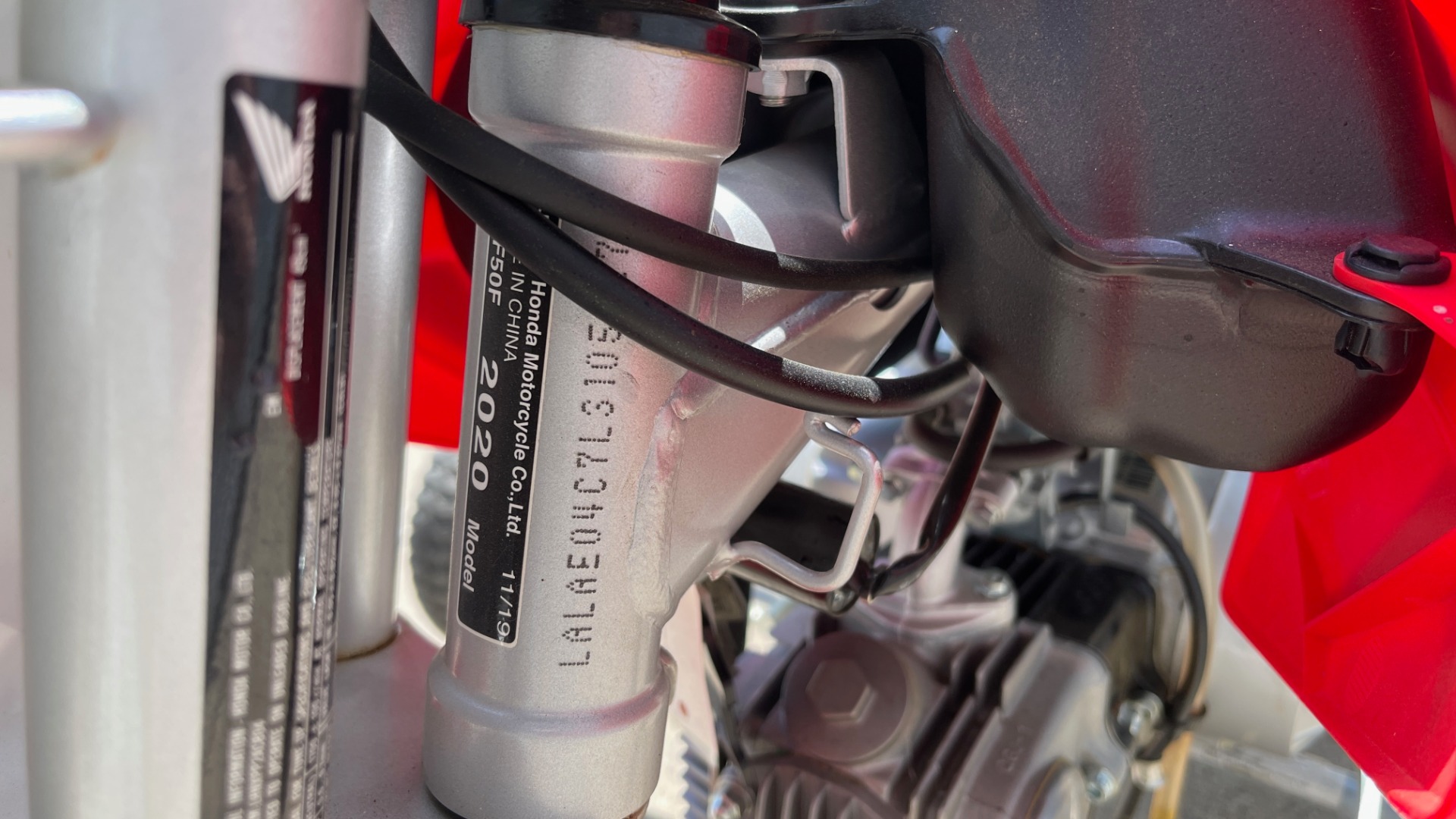 Used 2020 HONDA CRF 50F DIRT BIKE / 3-SPEED AUTO CLUTCH / LIKE NEW / GREAT FOR KIDS for sale Sold at Formula Imports in Charlotte NC 28227 10