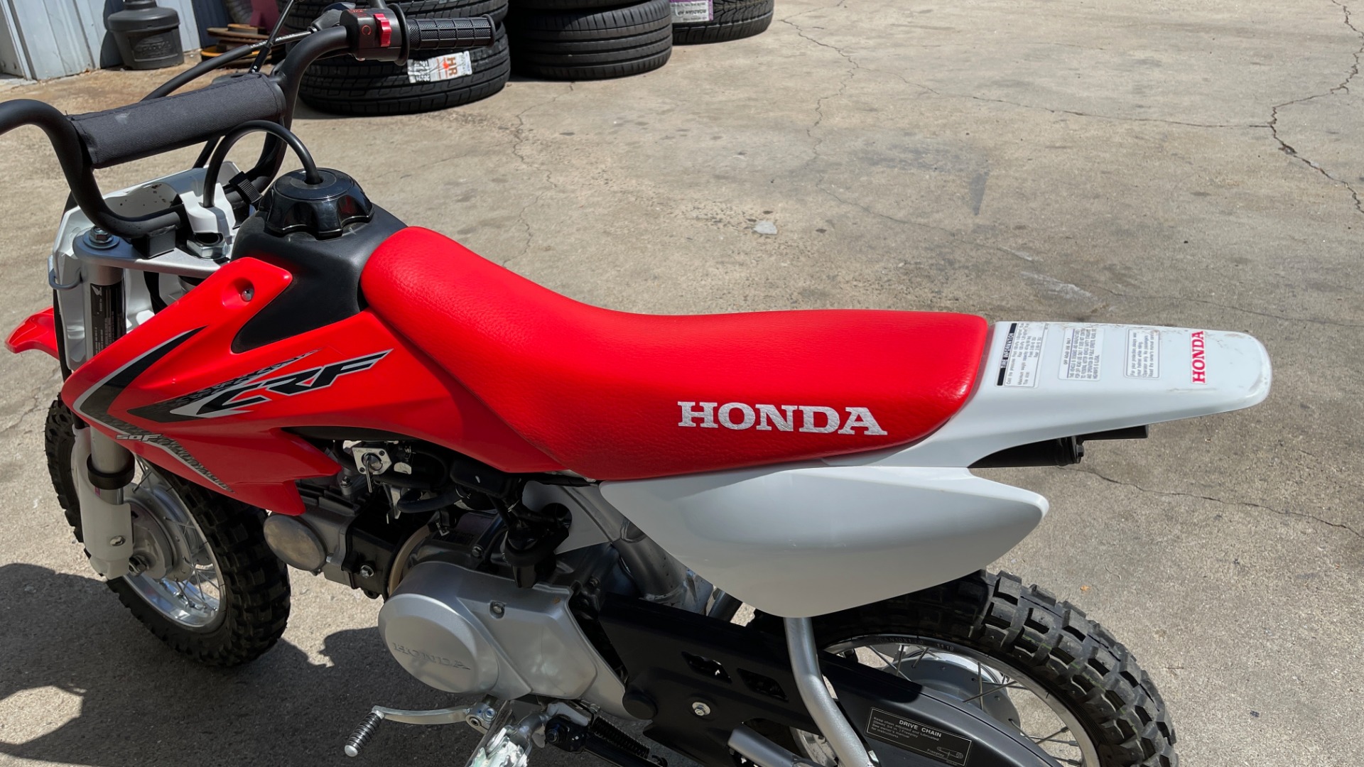 Used 2020 HONDA CRF 50F DIRT BIKE / 3-SPEED AUTO CLUTCH / LIKE NEW / GREAT FOR KIDS for sale $1,999 at Formula Imports in Charlotte NC 28227 4
