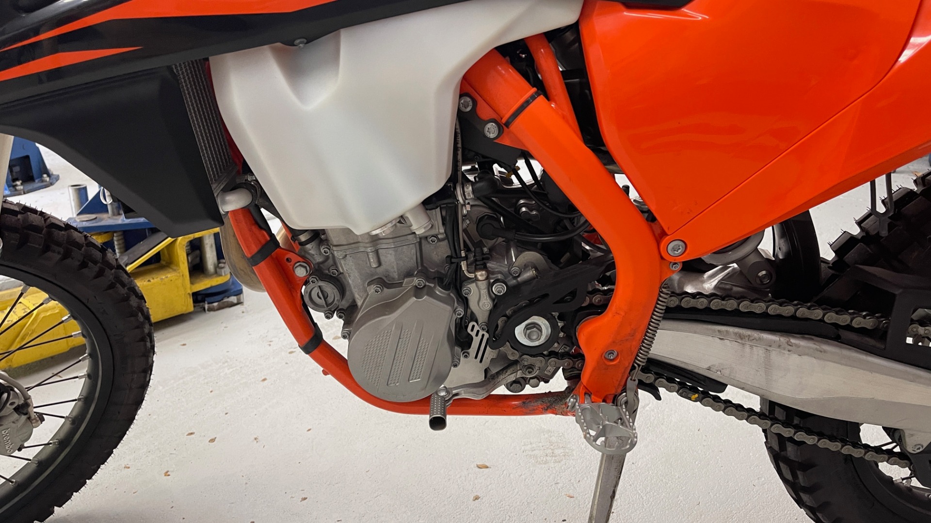 Used 2019 KTM 500 EXC-F DUAL PURPOSE DIRT BIKE / 4-STROKE / EFI / ELECTRIC START / 6-SPEED for sale $11,000 at Formula Imports in Charlotte NC 28227 21