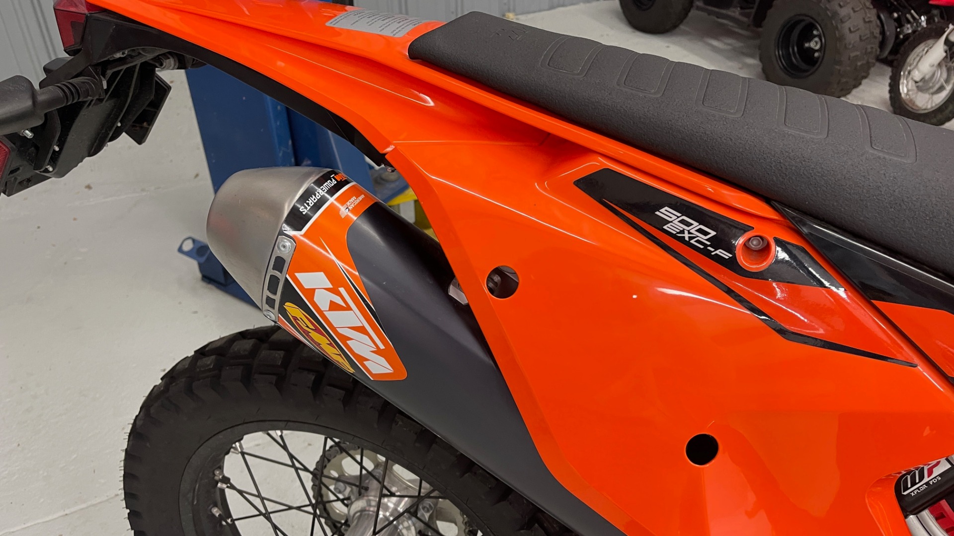 Used 2019 KTM 500 EXC-F DUAL PURPOSE DIRT BIKE / 4-STROKE / EFI / ELECTRIC START / 6-SPEED for sale $11,000 at Formula Imports in Charlotte NC 28227 3