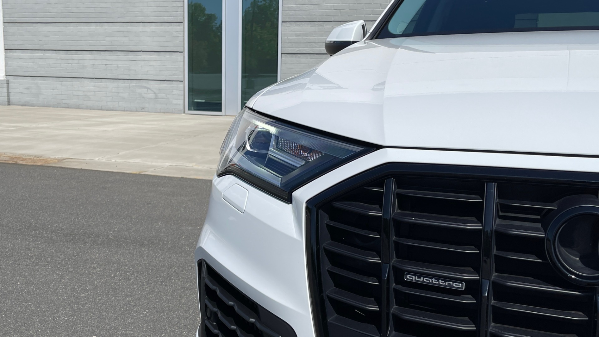 Used 2020 Audi Q7 PREMIUM PLUS 3.0L / CLD WTHR / BLACK OPTIC / WARM WTHR / TOWING / REARVIEW for sale Sold at Formula Imports in Charlotte NC 28227 12