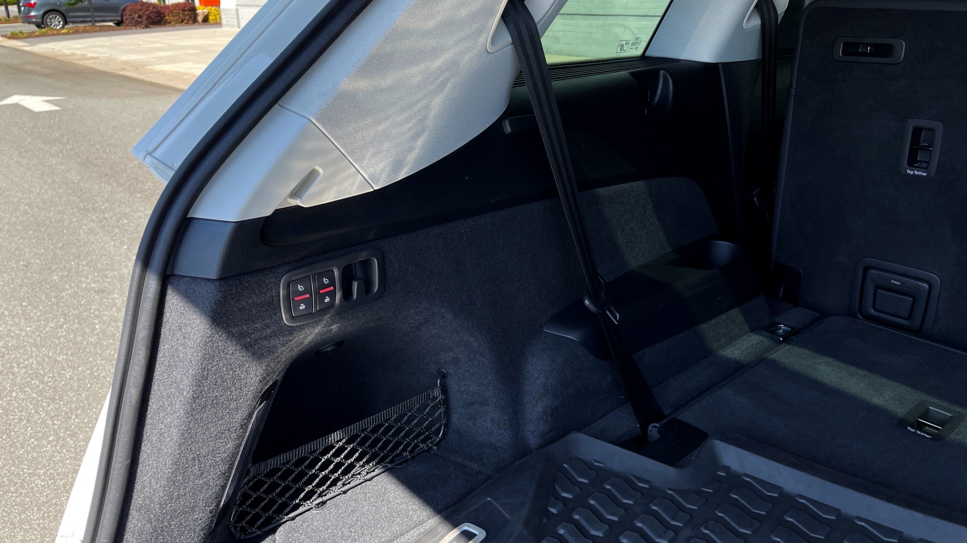 Used 2020 Audi Q7 PREMIUM PLUS 3.0L / CLD WTHR / BLACK OPTIC / WARM WTHR / TOWING / REARVIEW for sale Sold at Formula Imports in Charlotte NC 28227 17