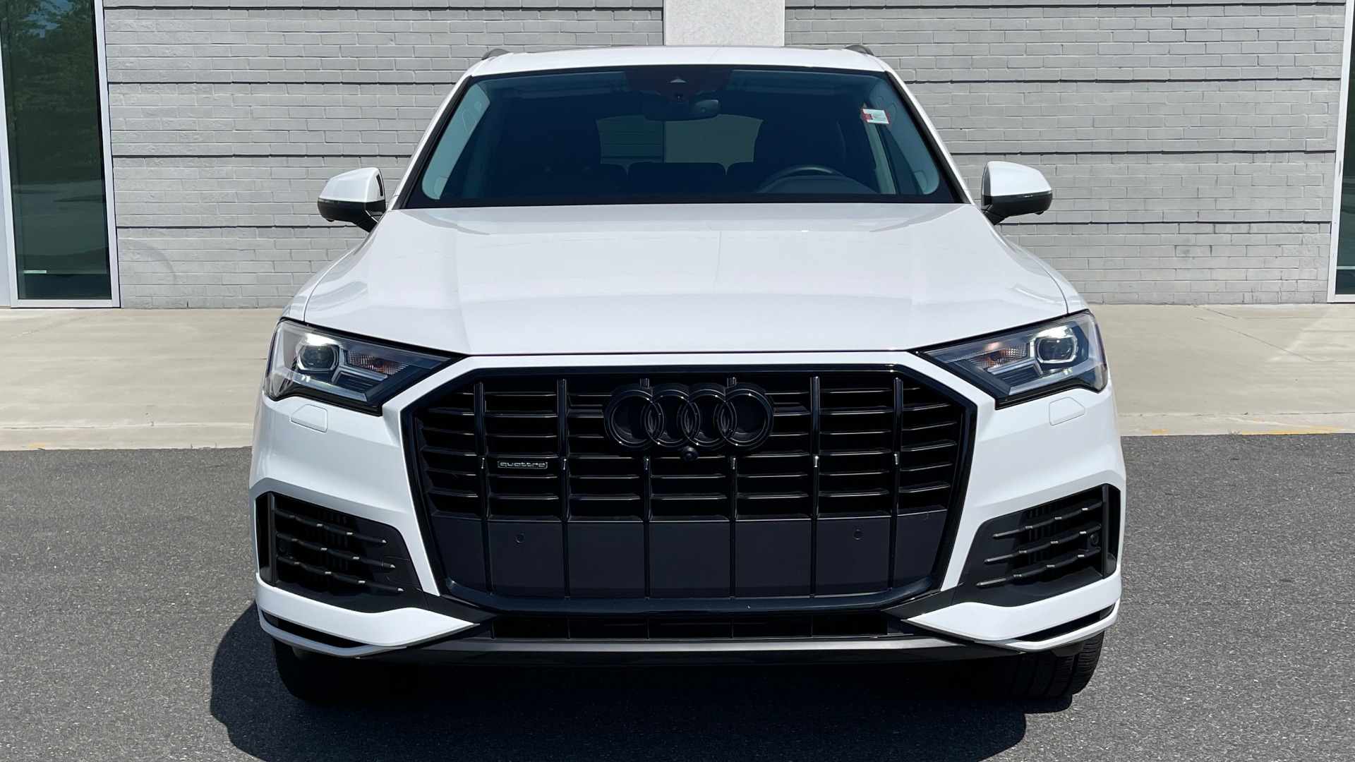Used 2020 Audi Q7 PREMIUM PLUS 3.0L / CLD WTHR / BLACK OPTIC / WARM WTHR / TOWING / REARVIEW for sale Sold at Formula Imports in Charlotte NC 28227 9