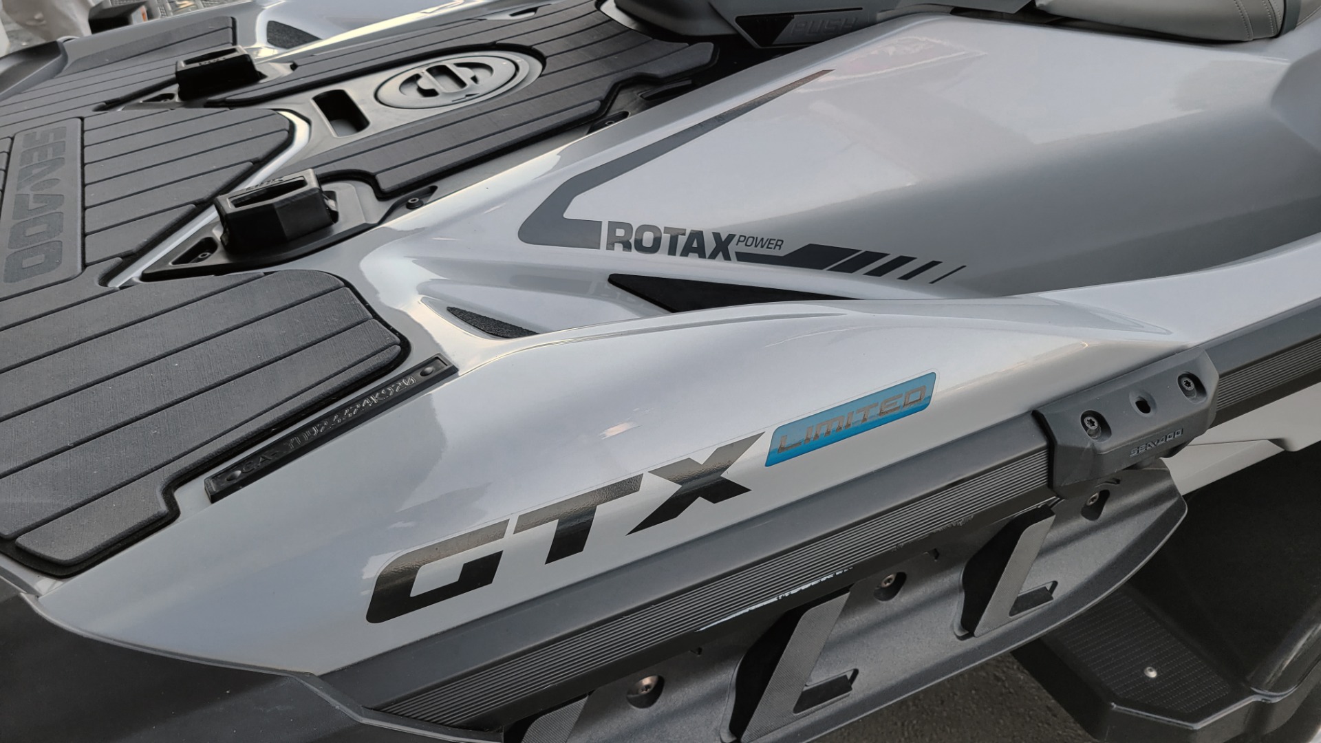 Sea doo gtx online 300 limited 2020