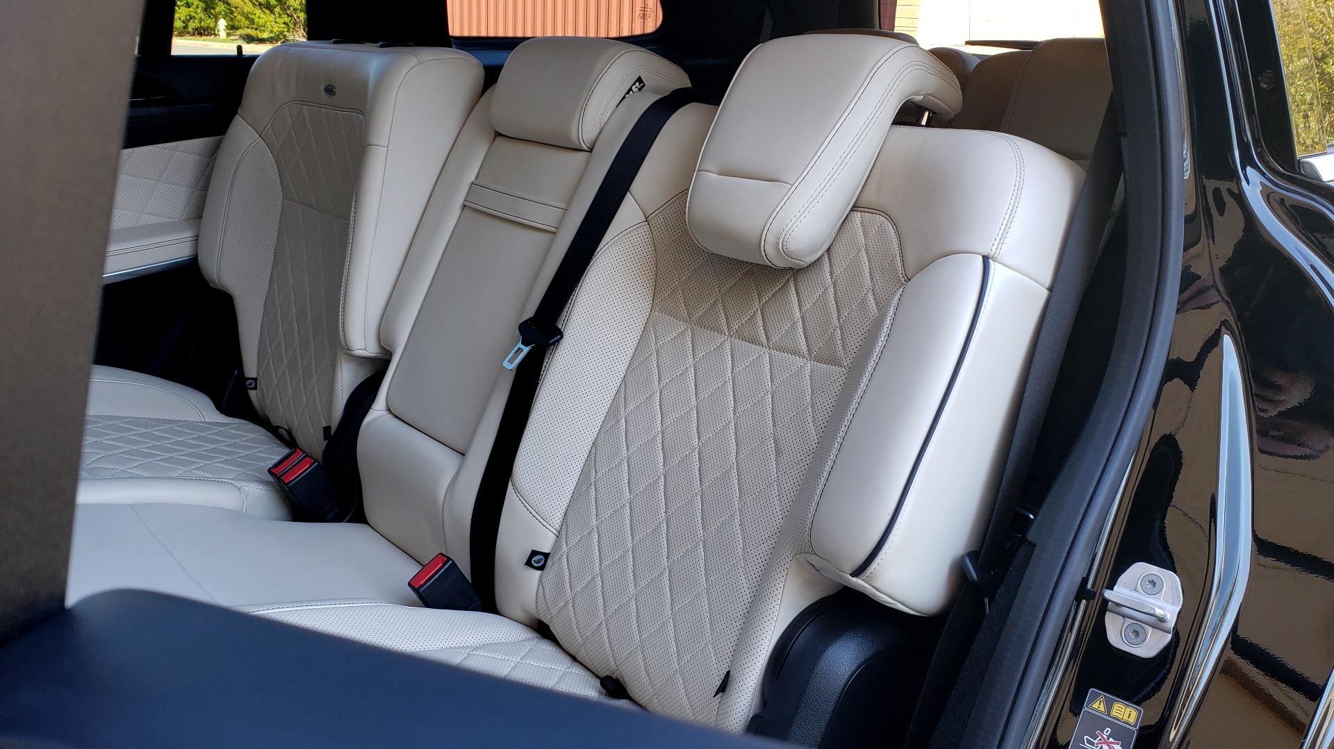 Used 2015 Mercedes-Benz GL-Class GL 550 4MATIC / DRVR ASST / PANO-ROOF / DESIGNO / REARVIEW for sale Sold at Formula Imports in Charlotte NC 28227 68