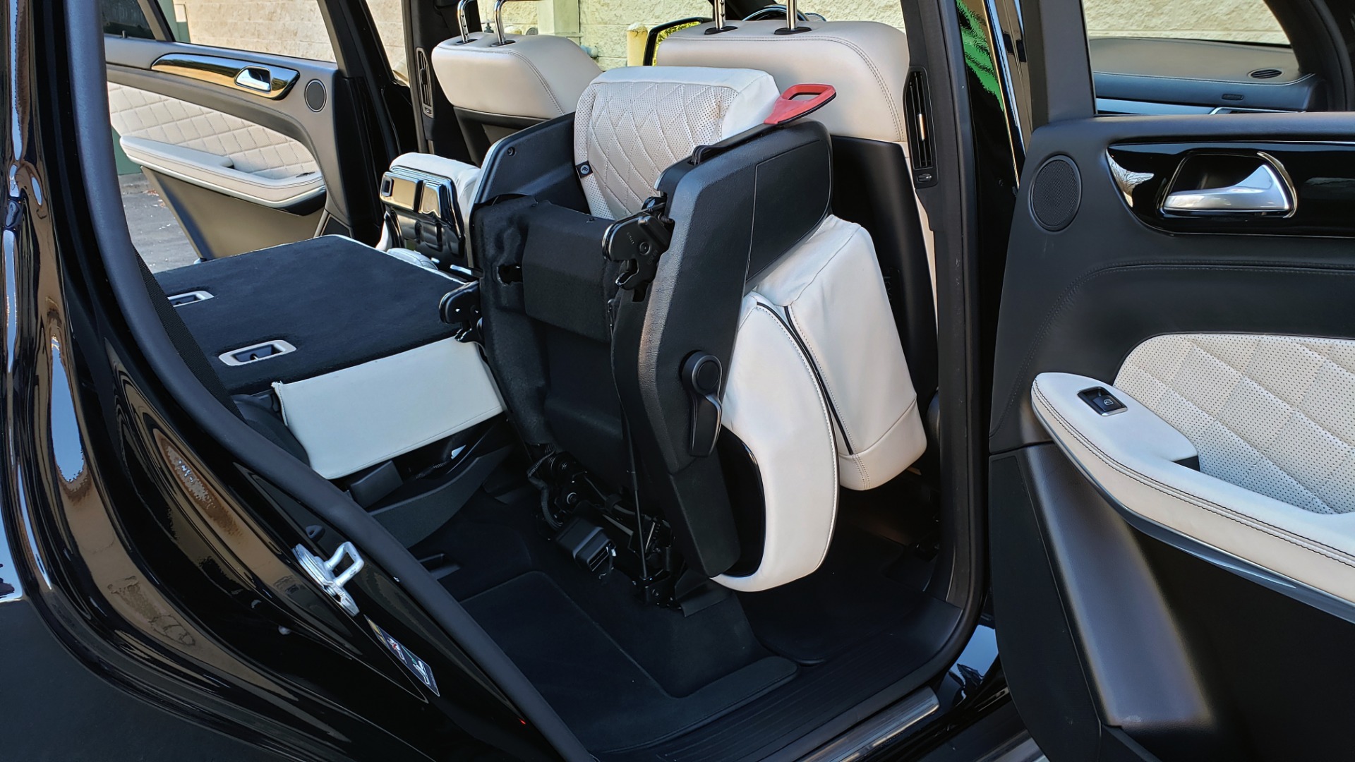 Used 2015 Mercedes-Benz GL-Class GL 550 4MATIC / DRVR ASST / PANO-ROOF / DESIGNO / REARVIEW for sale Sold at Formula Imports in Charlotte NC 28227 74