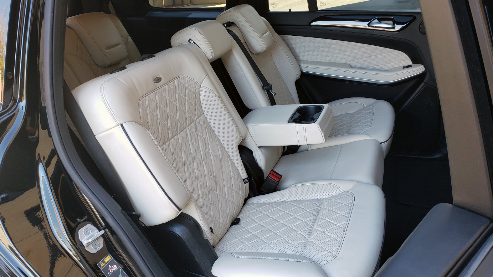 Used 2015 Mercedes-Benz GL-Class GL 550 4MATIC / DRVR ASST / PANO-ROOF / DESIGNO / REARVIEW for sale Sold at Formula Imports in Charlotte NC 28227 86