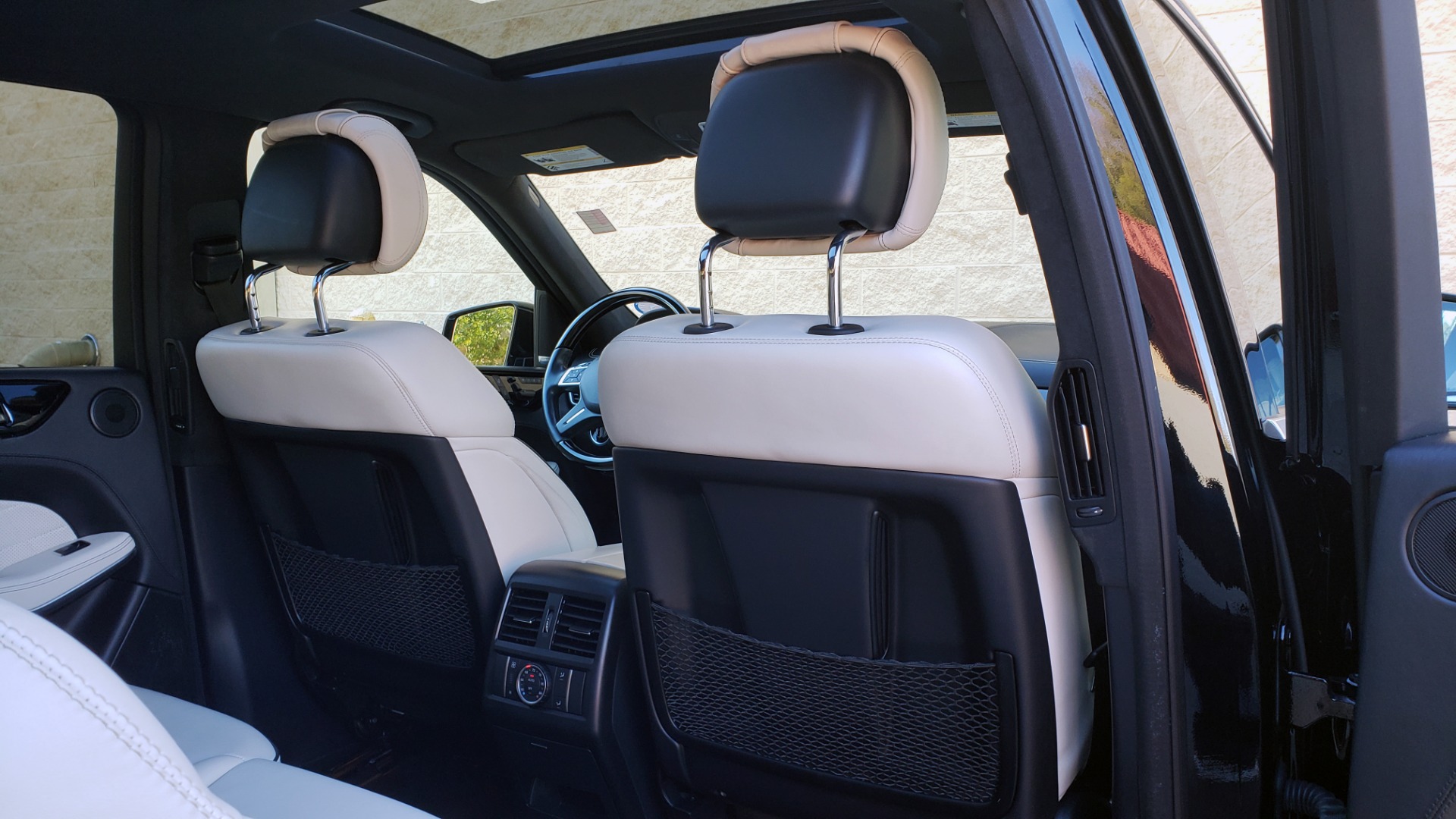 Used 2015 Mercedes-Benz GL-Class GL 550 4MATIC / DRVR ASST / PANO-ROOF / DESIGNO / REARVIEW for sale Sold at Formula Imports in Charlotte NC 28227 88