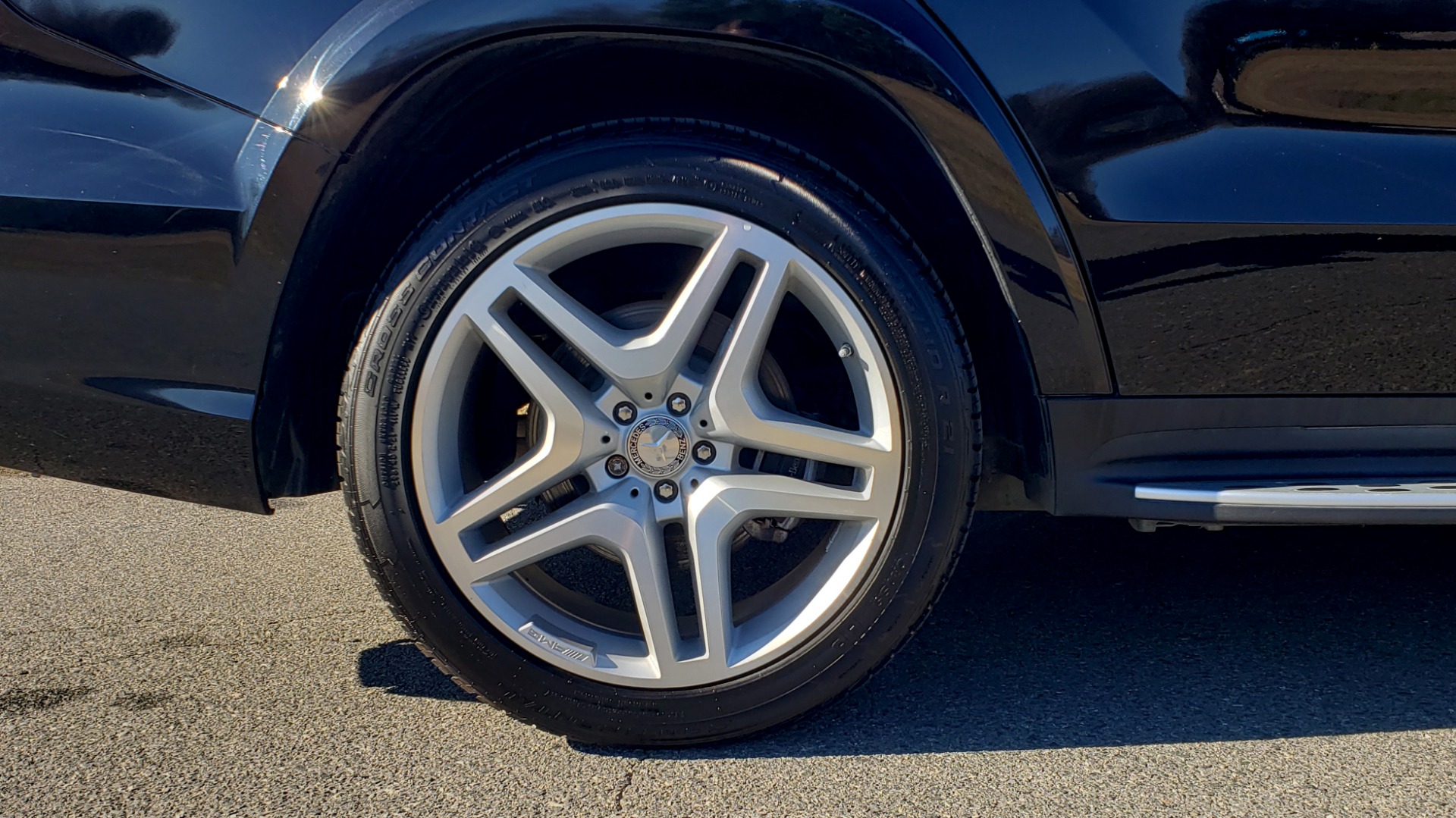Used 2015 Mercedes-Benz GL-Class GL 550 4MATIC / DRVR ASST / PANO-ROOF / DESIGNO / REARVIEW for sale Sold at Formula Imports in Charlotte NC 28227 94