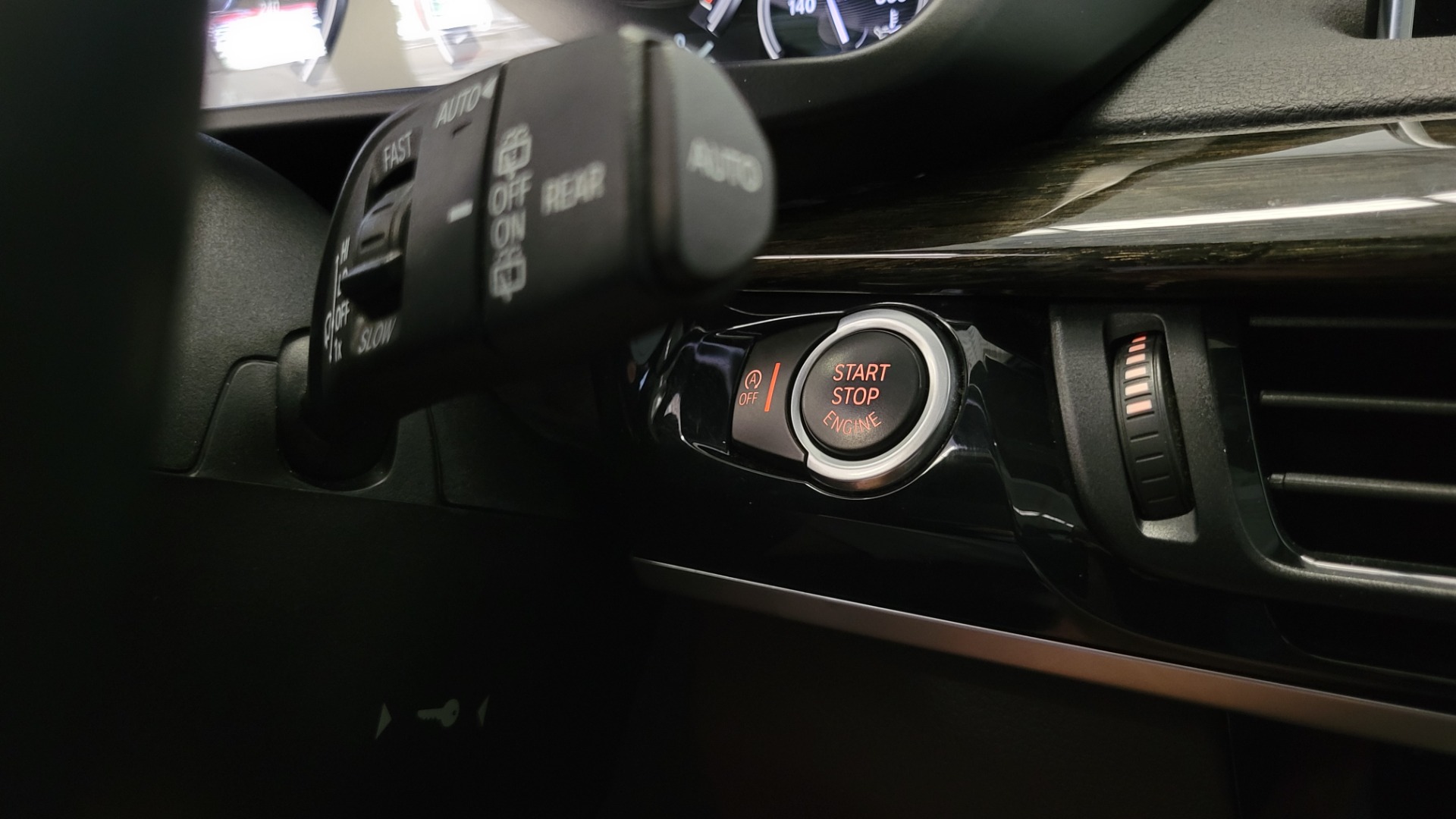 Used 2017 BMW X5 SDRIVE35I PREMIUM M-SPORT / SHADOWLINE / SUNROOF / REARVIEW for sale $36,495 at Formula Imports in Charlotte NC 28227 44