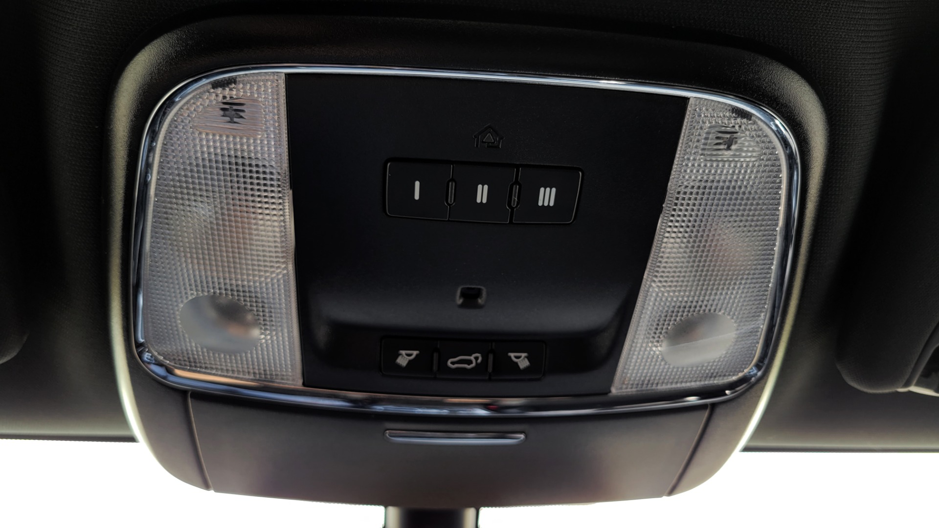 Used 2018 Jeep GRAND CHEROKEE TRAILHAWK 4X4 / 3.6L / NAV / BLIND SPOT / REARVIEW for sale Sold at Formula Imports in Charlotte NC 28227 64