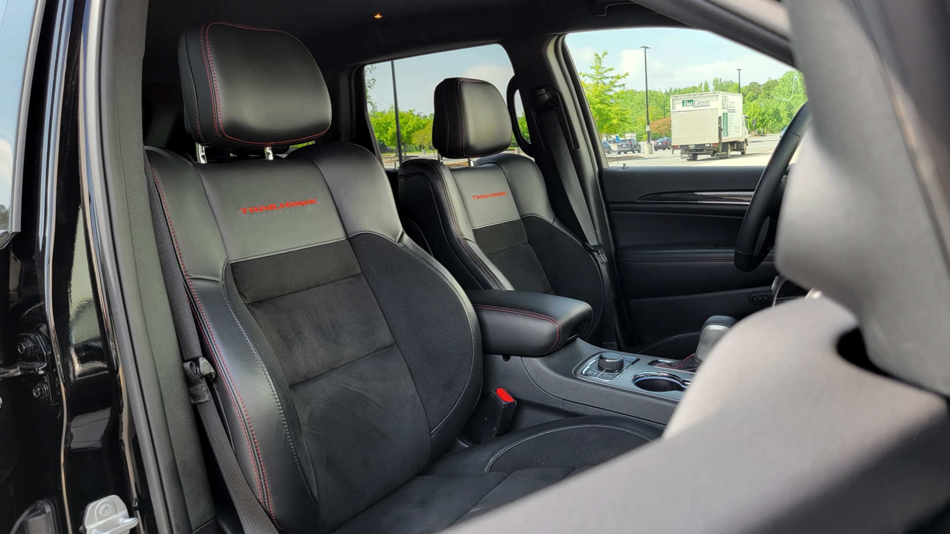 Used 2018 Jeep GRAND CHEROKEE TRAILHAWK 4X4 / 3.6L / NAV / BLIND SPOT / REARVIEW for sale Sold at Formula Imports in Charlotte NC 28227 74