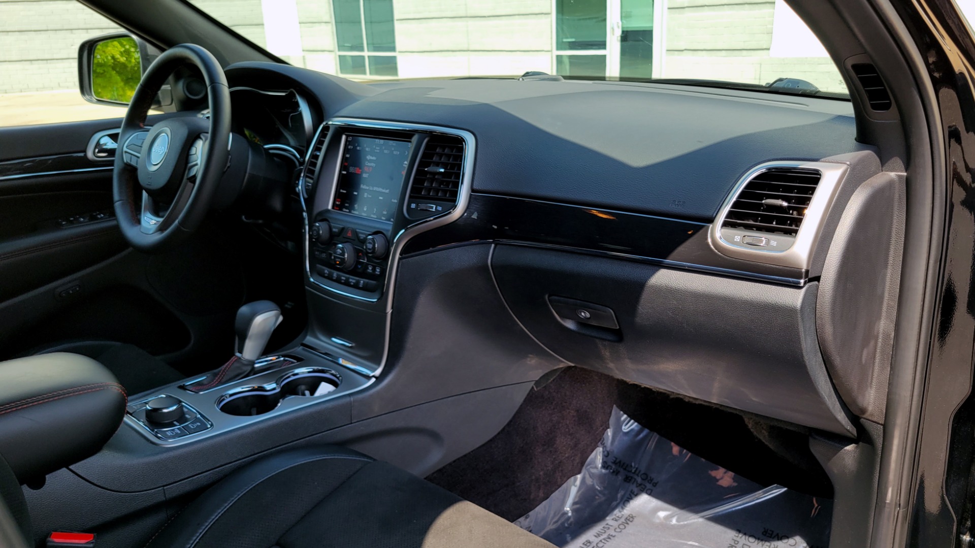 Used 2018 Jeep GRAND CHEROKEE TRAILHAWK 4X4 / 3.6L / NAV / BLIND SPOT / REARVIEW for sale Sold at Formula Imports in Charlotte NC 28227 76