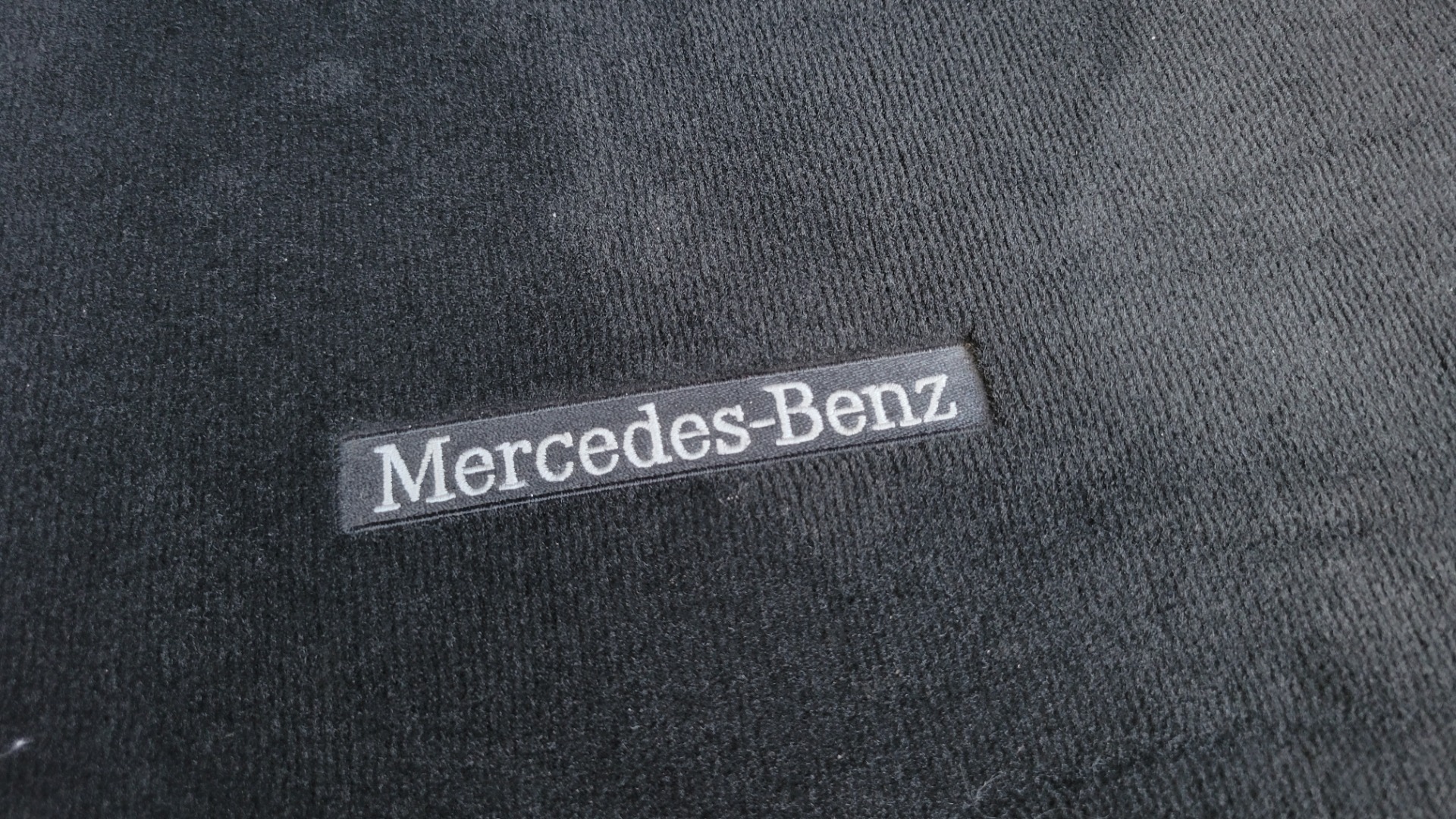 Used 2017 Mercedes-Benz GLA 250 2.0L SUV / PANO-ROOF / BLIND SPOT ASST / REARVIEW for sale Sold at Formula Imports in Charlotte NC 28227 14