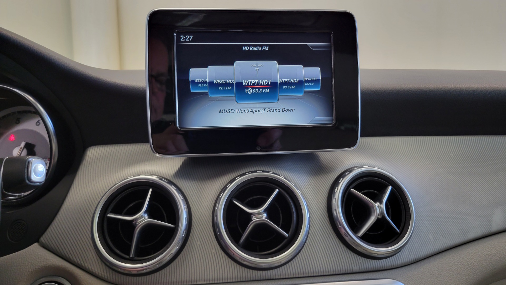 Used 2017 Mercedes-Benz GLA 250 2.0L SUV / PANO-ROOF / BLIND SPOT ASST / REARVIEW for sale Sold at Formula Imports in Charlotte NC 28227 43