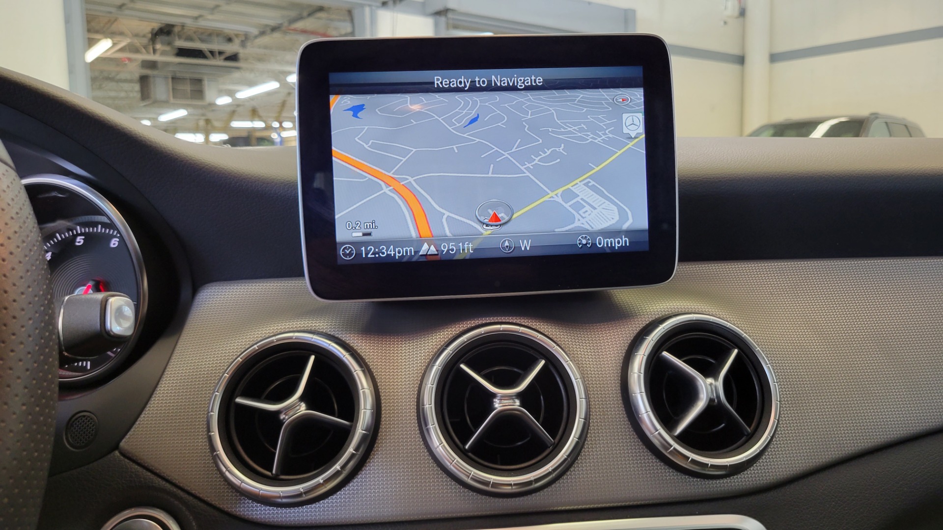Used 2019 Mercedes-Benz CLA 250 4MATIC COUPE / PREMIUM / CONV / PANO-ROOF / SMARTPHONE for sale $32,795 at Formula Imports in Charlotte NC 28227 45