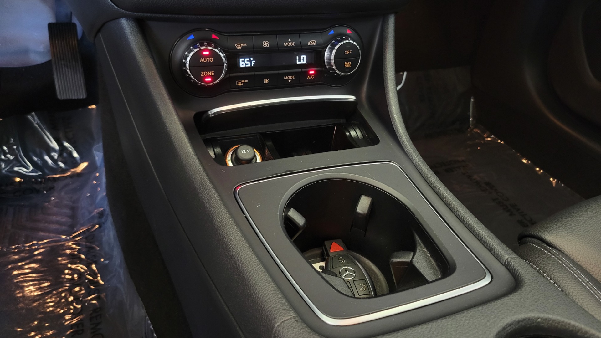 Used 2019 Mercedes-Benz CLA 250 4MATIC COUPE / PREMIUM / CONV / PANO-ROOF / SMARTPHONE for sale $32,795 at Formula Imports in Charlotte NC 28227 47
