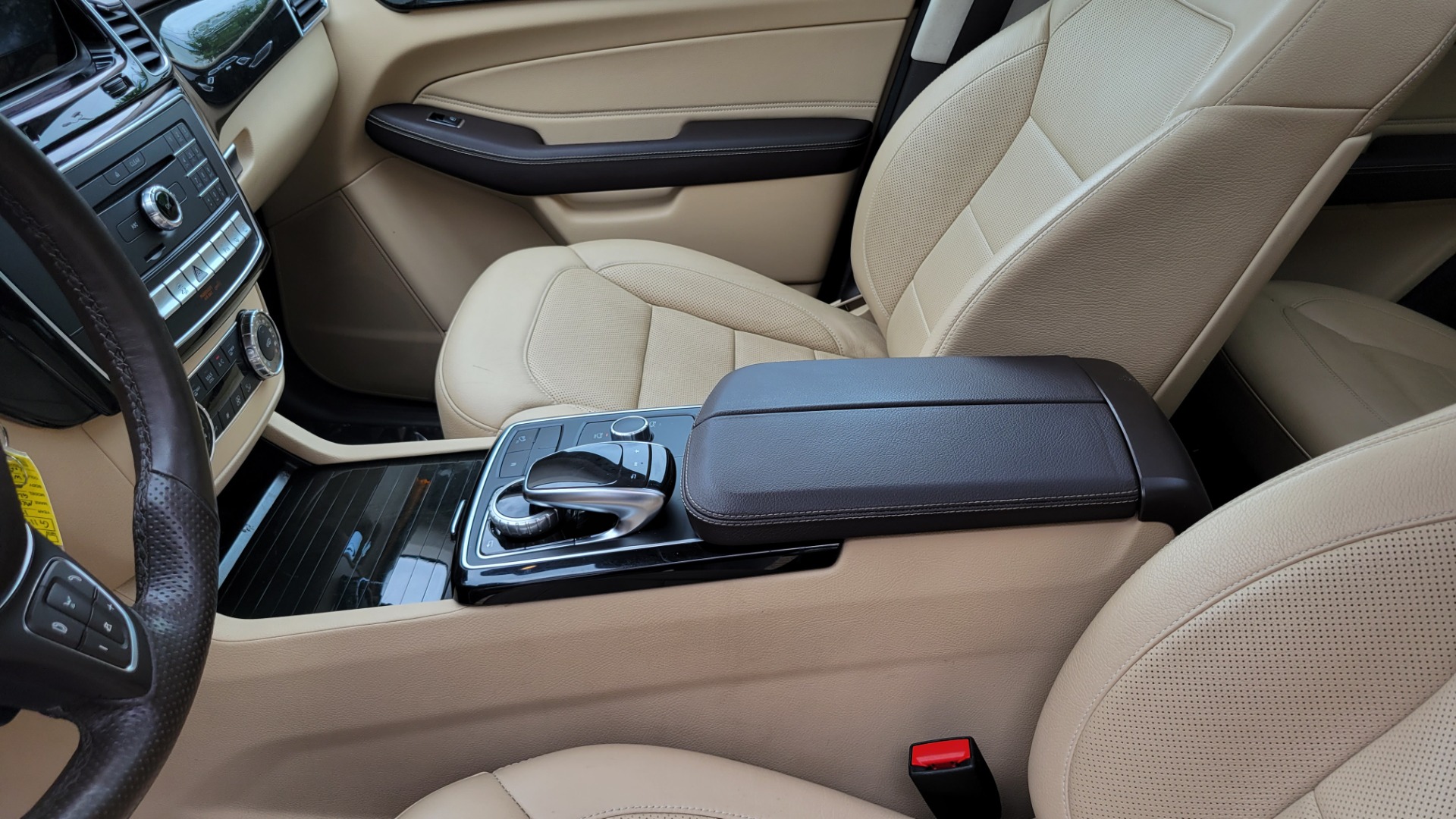 Used 2018 Mercedes-Benz GLE 350 4MATIC SUV / PREMIUM 3 / PANO-ROOF / H/K SND / REARVIEW for sale Sold at Formula Imports in Charlotte NC 28227 55