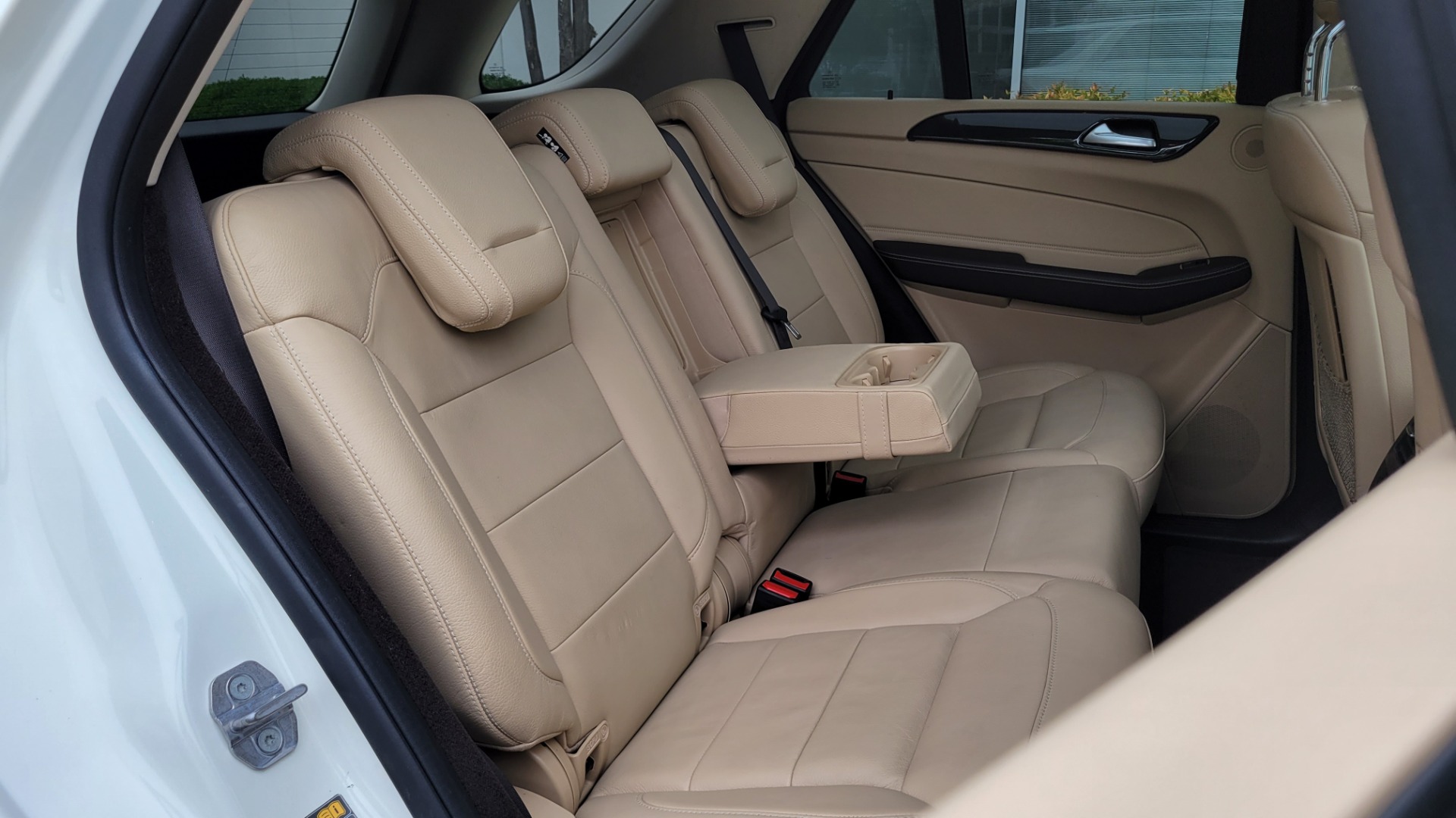 Used 2018 Mercedes-Benz GLE 350 4MATIC SUV / PREMIUM 3 / PANO-ROOF / H/K SND / REARVIEW for sale Sold at Formula Imports in Charlotte NC 28227 73