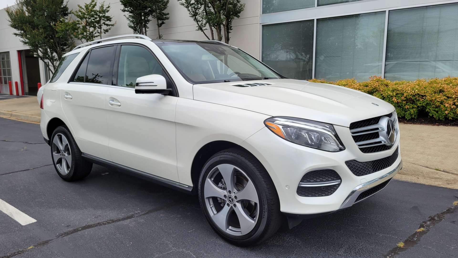Used 2018 Mercedes-Benz GLE 350 4MATIC SUV / PREMIUM 3 / PANO-ROOF / H/K SND / REARVIEW for sale Sold at Formula Imports in Charlotte NC 28227 8