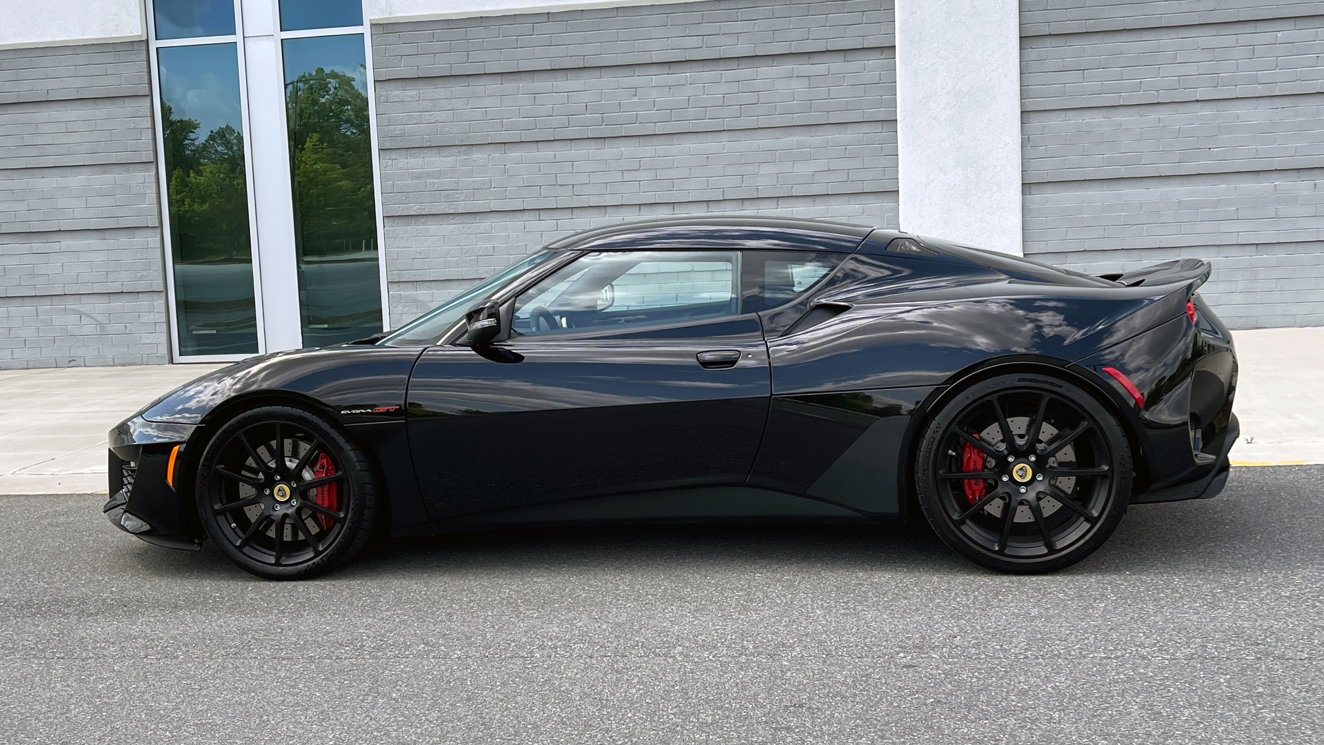 Used 2020 Lotus Evora GT SUPERCHARGED / CARBON FIBER SEATS / CARBON FIBER TRIM / PHANTOM BLACK / SUB for sale Sold at Formula Imports in Charlotte NC 28227 4