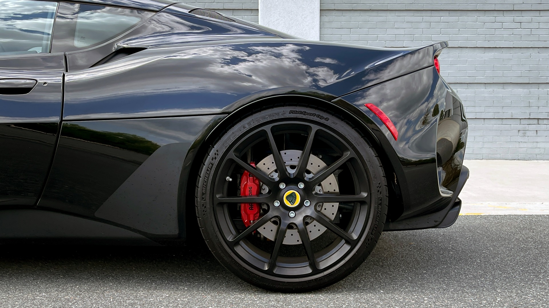 Used 2020 Lotus Evora GT SUPERCHARGED / CARBON FIBER SEATS / CARBON FIBER TRIM / PHANTOM BLACK / SUB for sale Sold at Formula Imports in Charlotte NC 28227 64