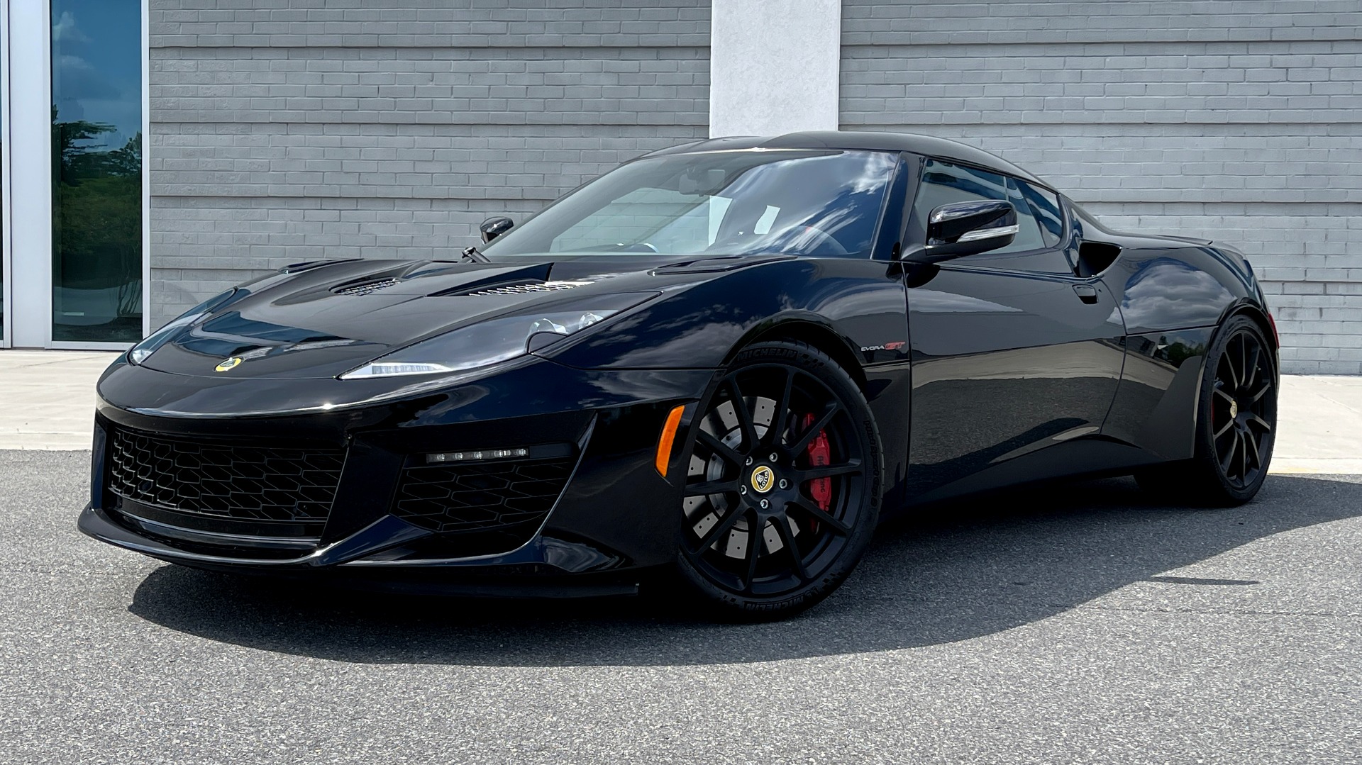 Used 2020 Lotus EVORA GT COUPE / 3.5L SC / NAV / ALPINE SND W/SUBWOOFER / REARVIEW for sale $102,895 at Formula Imports in Charlotte NC 28227 1