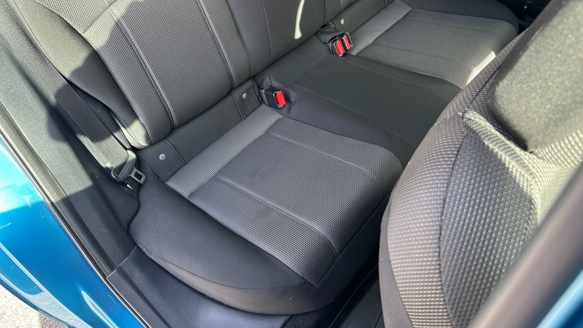 Used 2019 Subaru Impreza 5 SPEED MANUAL / CLOTH INTERIOR / PEARL PAINT for sale Sold at Formula Imports in Charlotte NC 28227 32