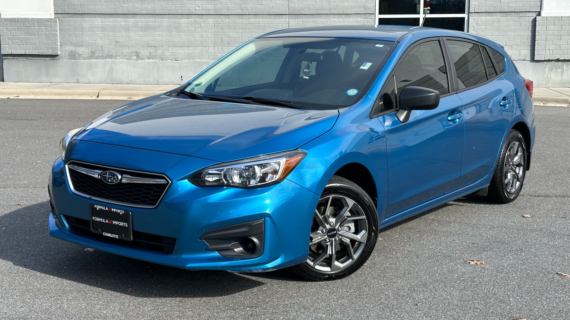 Used 2019 Subaru Impreza 5 SPEED MANUAL / CLOTH INTERIOR / PEARL PAINT for sale Sold at Formula Imports in Charlotte NC 28227 1