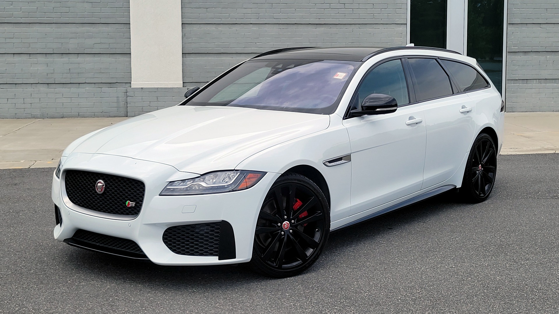 File:2018 Jaguar XF Sportbrake S, rear left (ISWC meet, July 15