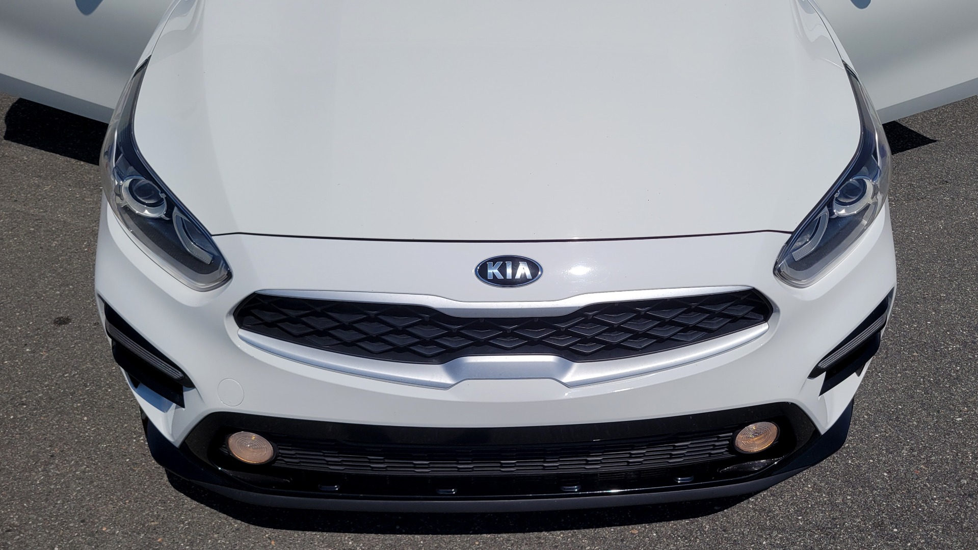 Used 2019 Kia FORTE LXS IVT 2.0L SEDAN / CVT TRANS / APPLE / DUAL-ZONE AIR / REARVIEW for sale $16,995 at Formula Imports in Charlotte NC 28227 23