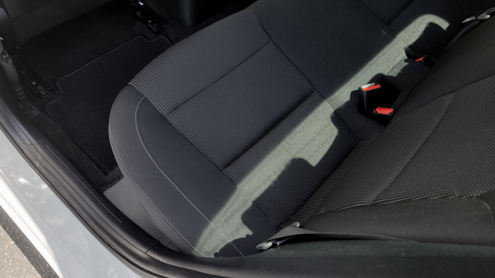 Used 2019 Kia FORTE LXS IVT 2.0L SEDAN / CVT TRANS / APPLE / DUAL-ZONE AIR / REARVIEW for sale $16,995 at Formula Imports in Charlotte NC 28227 57
