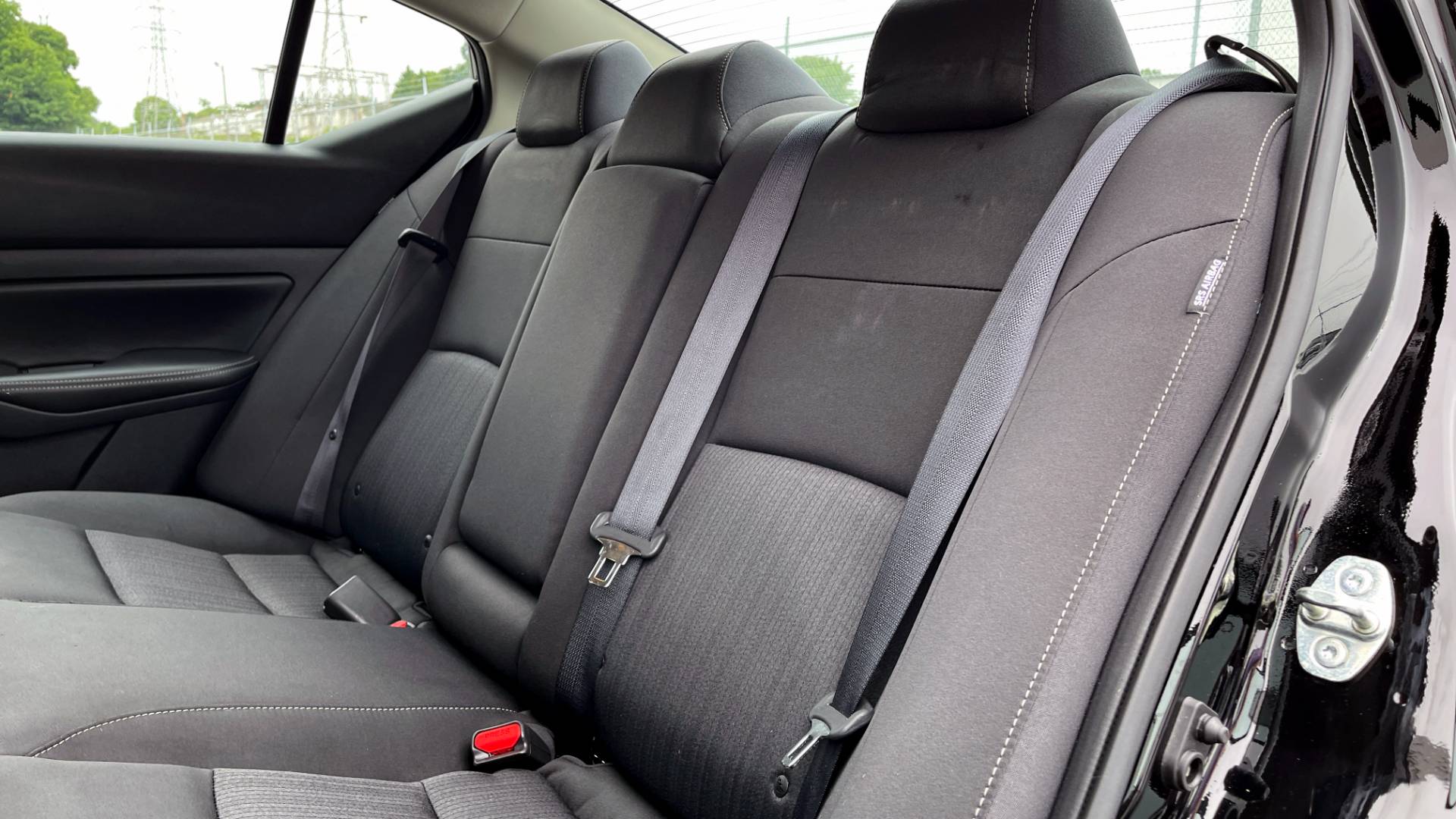Used 2019 Nissan ALTIMA 2.5 S SEDAN / CVT AUTO / FWD / PROXIMITY KEY / REARVIEW for sale Sold at Formula Imports in Charlotte NC 28227 27