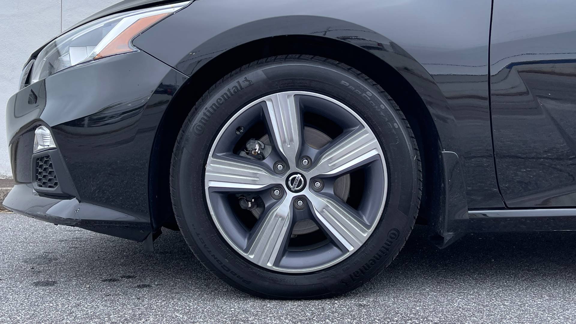Used 2019 Nissan ALTIMA 2.5 S SEDAN / CVT AUTO / FWD / PROXIMITY KEY / REARVIEW for sale Sold at Formula Imports in Charlotte NC 28227 48