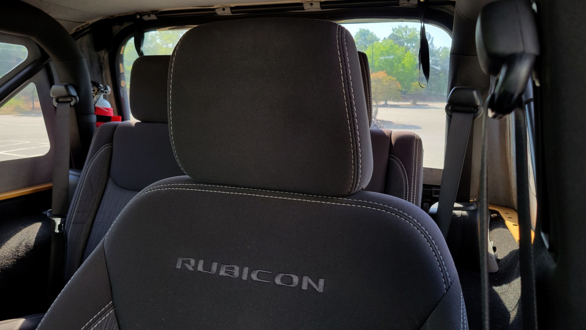 Used 2013 Jeep WRANGLER RUBICON 4X4 / 3.6L V6 / 6-SPD MANUAL / PWR CONV GRP / REARVIEW for sale $28,500 at Formula Imports in Charlotte NC 28227 44