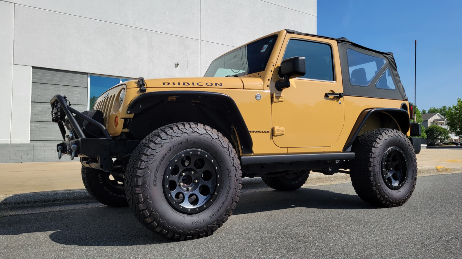 Used 2013 Jeep WRANGLER RUBICON 4X4 / 3.6L V6 / 6-SPD MANUAL / PWR CONV GRP / REARVIEW for sale $28,500 at Formula Imports in Charlotte NC 28227 5