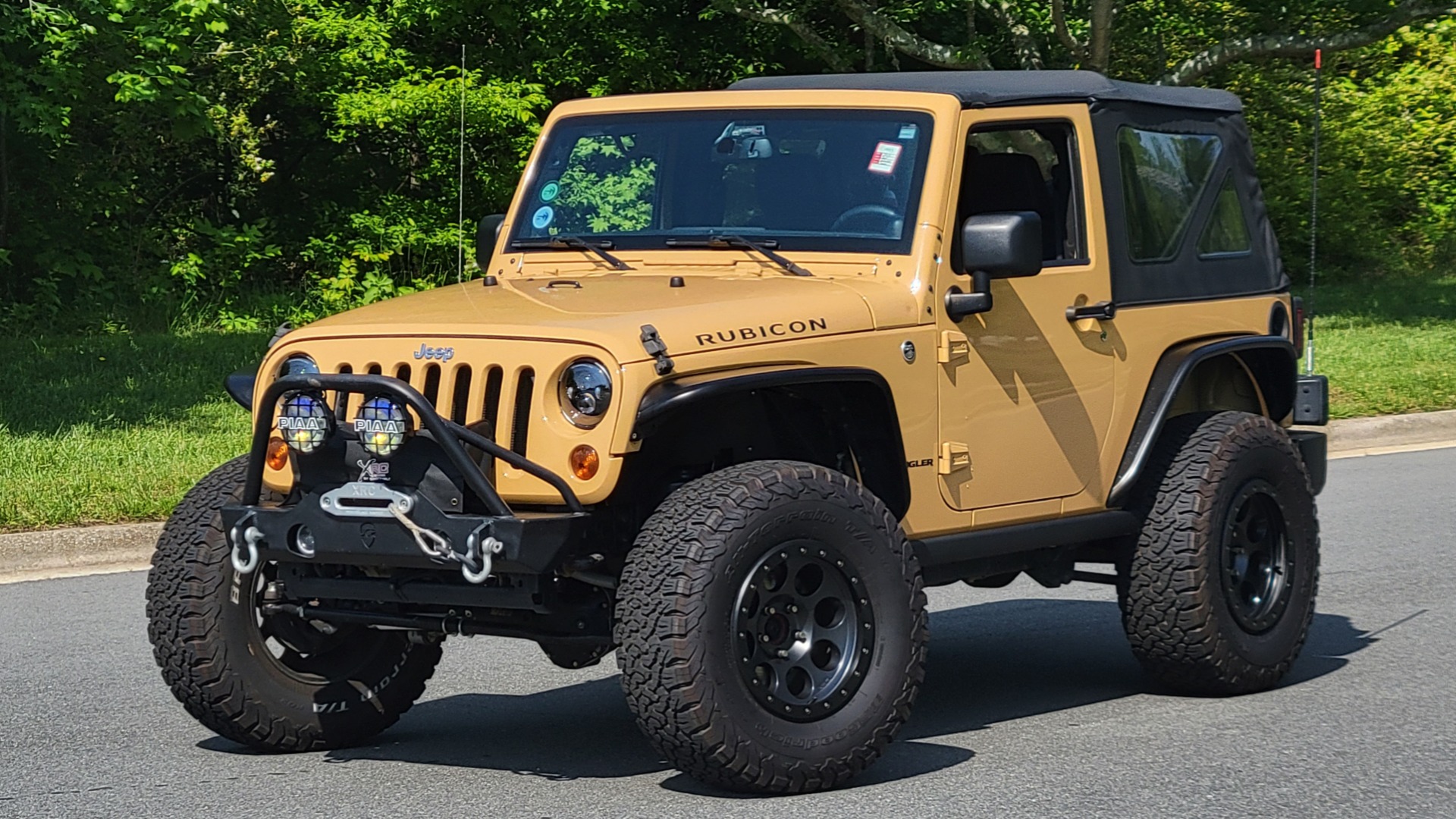 Used 2013 Jeep WRANGLER RUBICON 4X4 / 3.6L V6 / 6-SPD MANUAL / PWR CONV GRP / REARVIEW for sale $28,500 at Formula Imports in Charlotte NC 28227 1