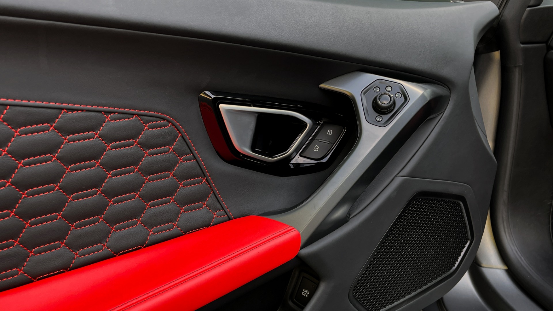 Used 2019 Lamborghini Huracan for sale Sold at Formula Imports in Charlotte NC 28227 41