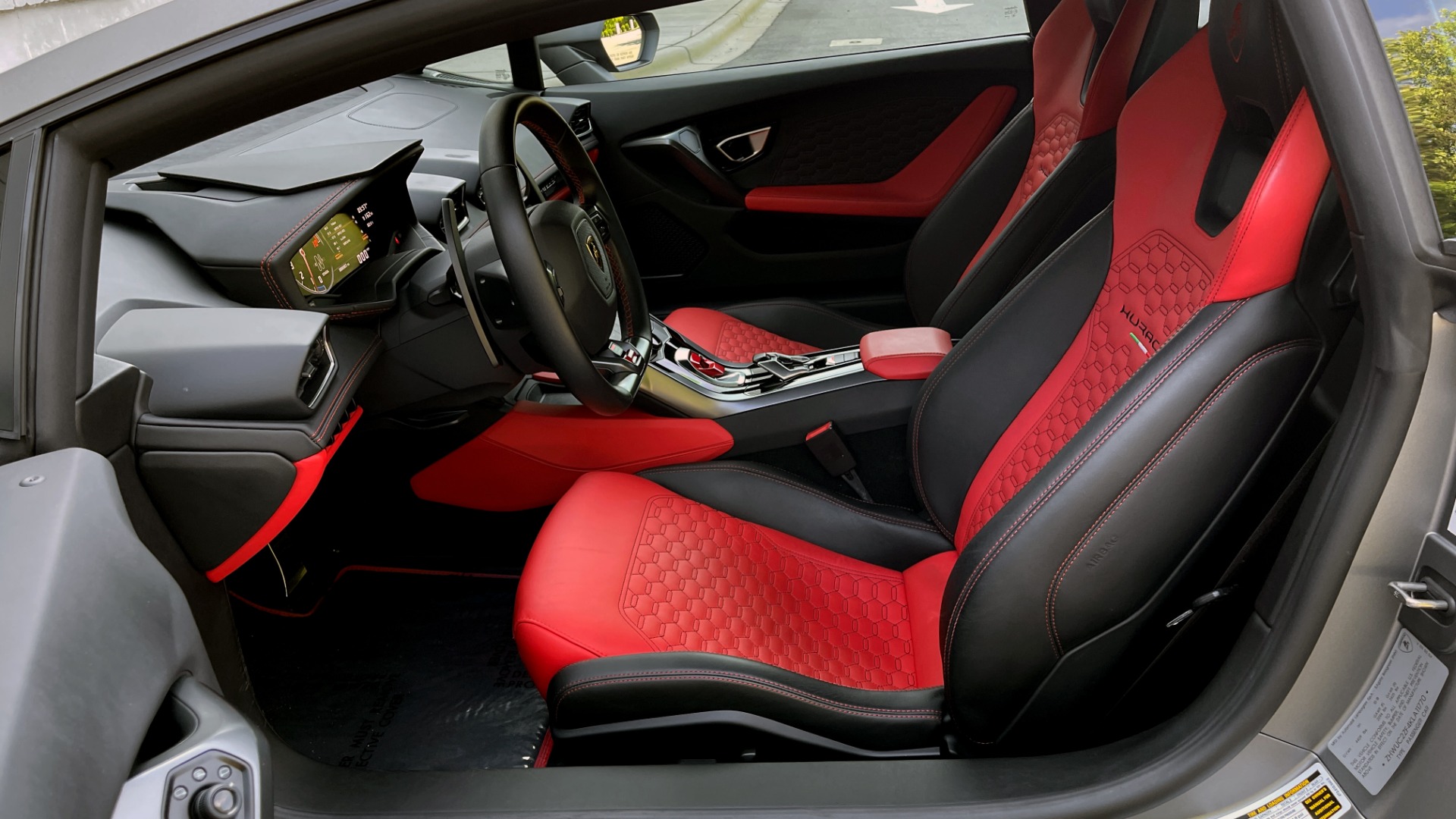 Used 2019 Lamborghini Huracan for sale Sold at Formula Imports in Charlotte NC 28227 46