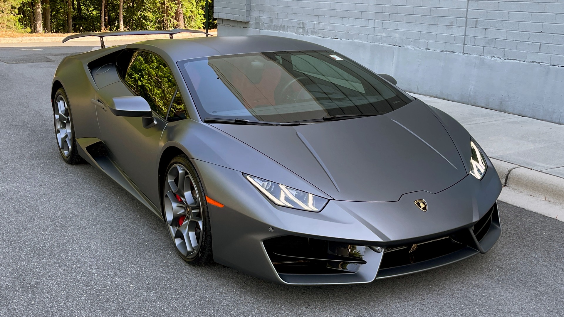 Used 2019 Lamborghini HURACAN LP 580-2 / 5.2L V10 (571HP) / 7-SPD AUTO / RWD / REARVIEW for sale $254,999 at Formula Imports in Charlotte NC 28227 7