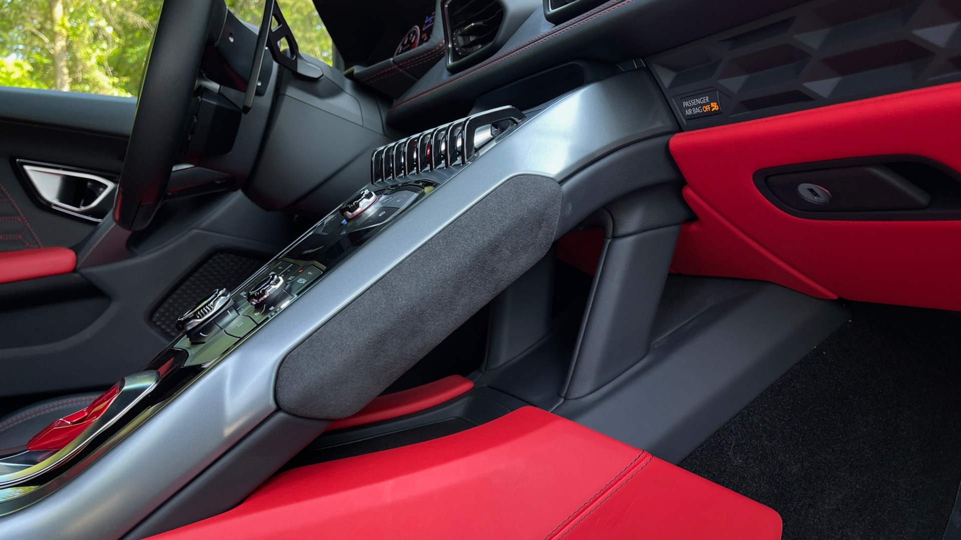 Used 2019 Lamborghini Huracan for sale Sold at Formula Imports in Charlotte NC 28227 73