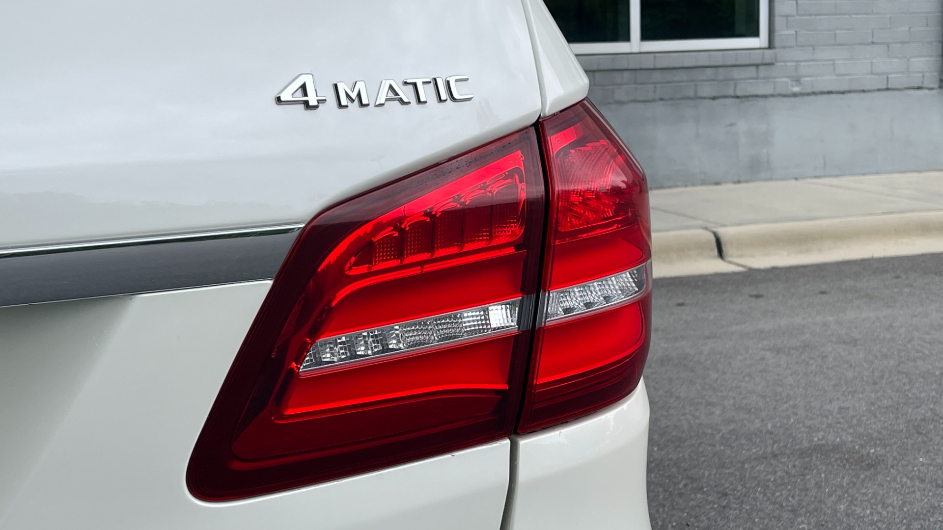 Trunk Lid Kit | MERCEDES BENZ GLS SUV 350d 2017 Trunk Lid Kit | MERCEDES BENZ GLS SUV 350d 2017